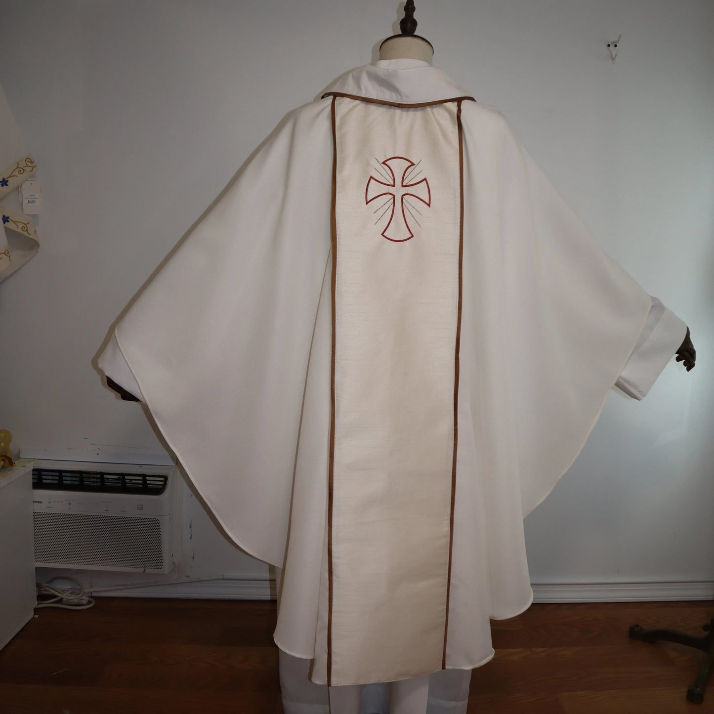 HOLY FAMILY - Chasuble + Stole Set