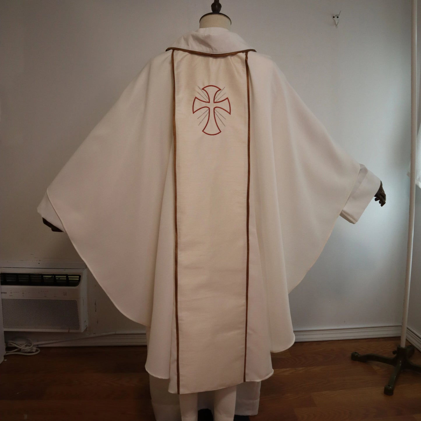 HOLY FAMILY - Chasuble + Stole Set