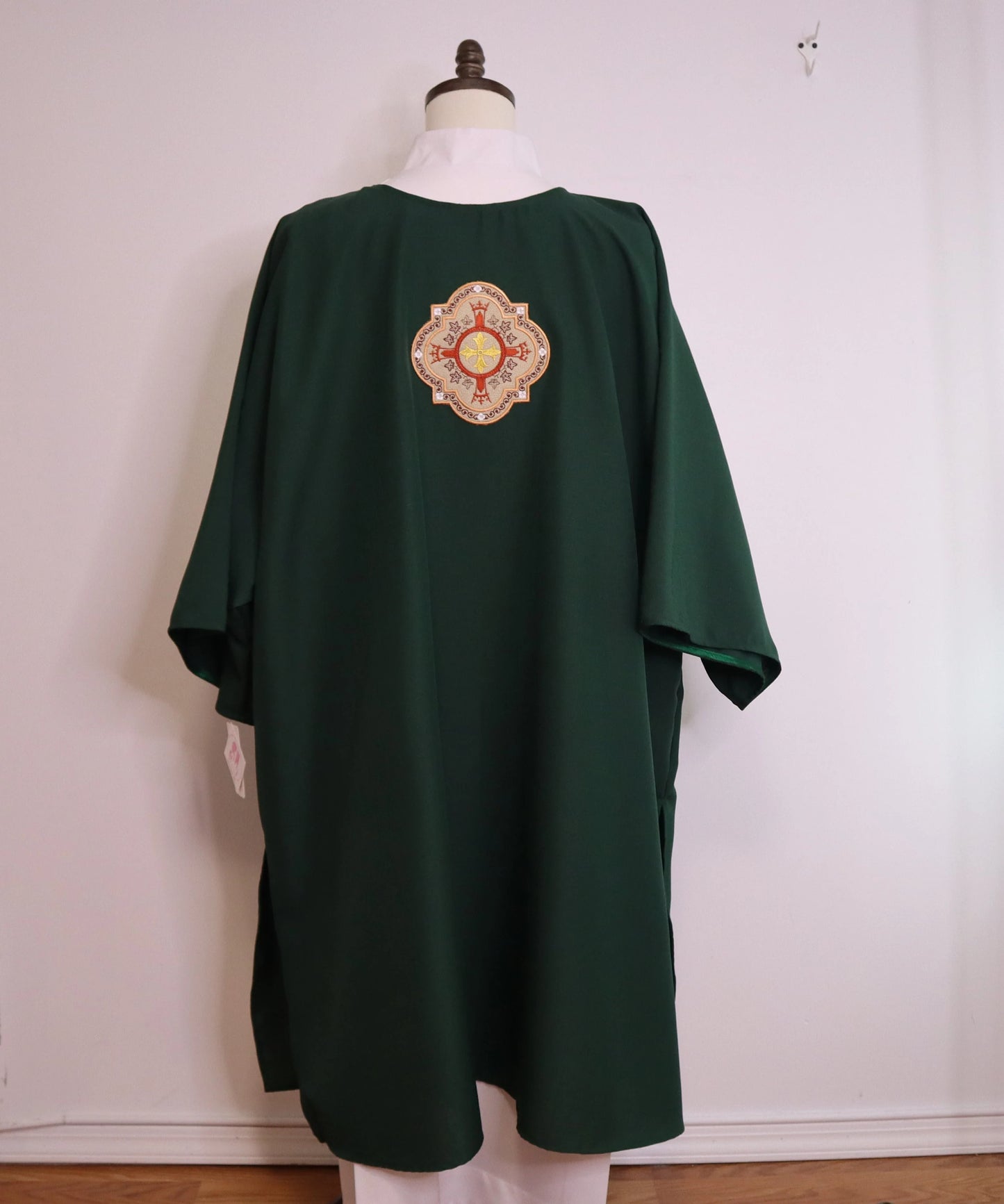 GOSPEL CROSS - DALMATIC