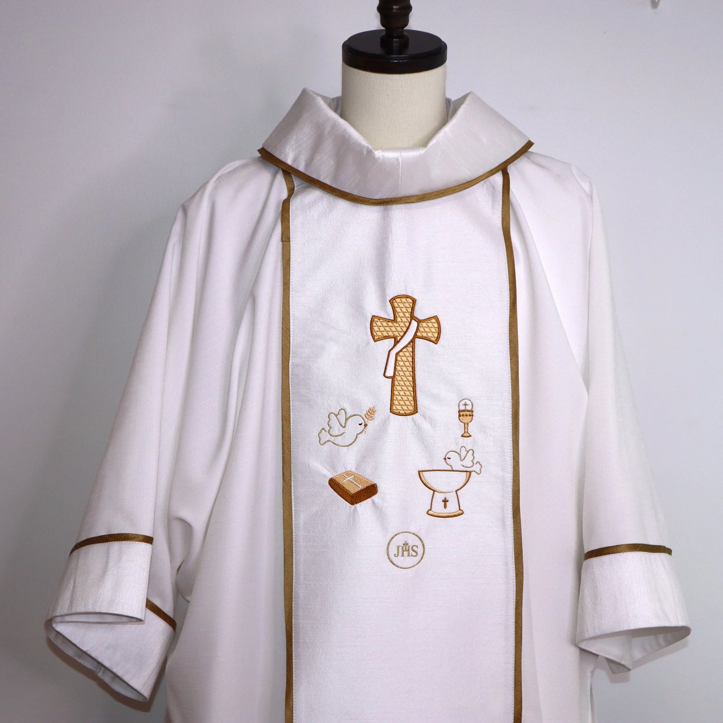 Deacon Cross - Sacraments - Dalmatic + Stole Set