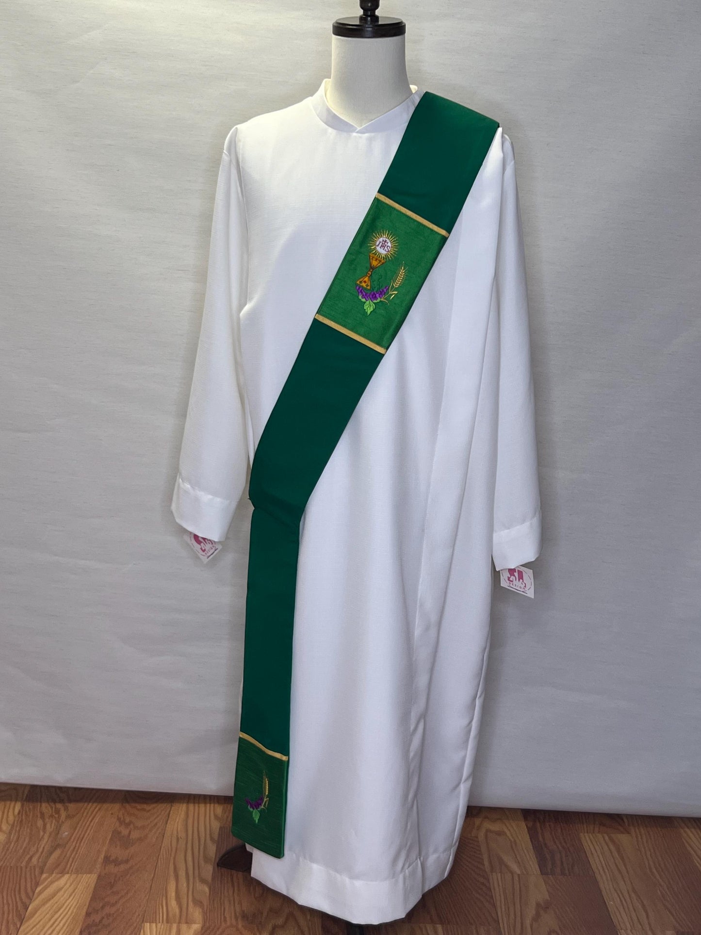 HOLY SPIRIT - CHALICE - Deacon Stole