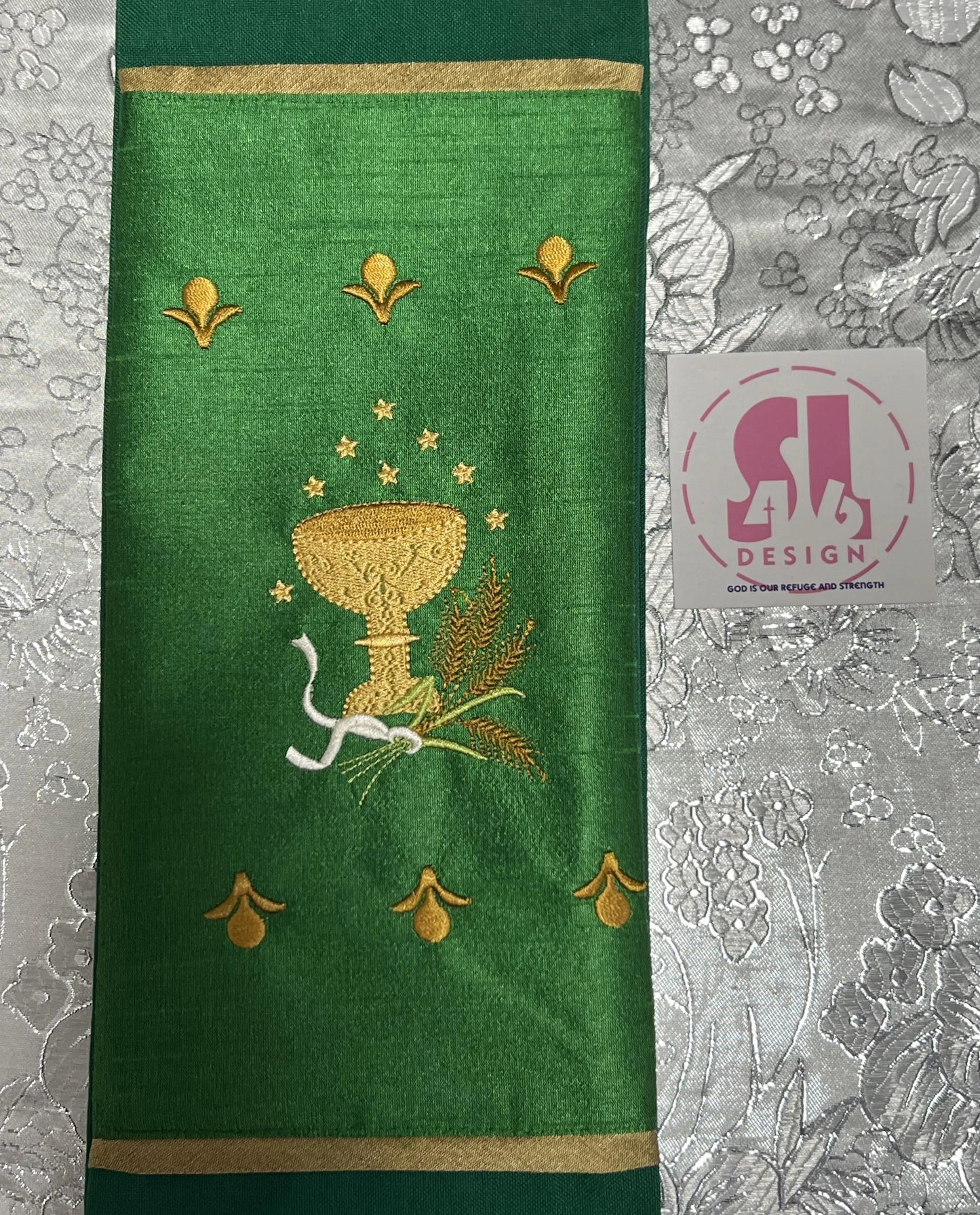 HOLY SPIRIT - CHALICE - Deacon Stole