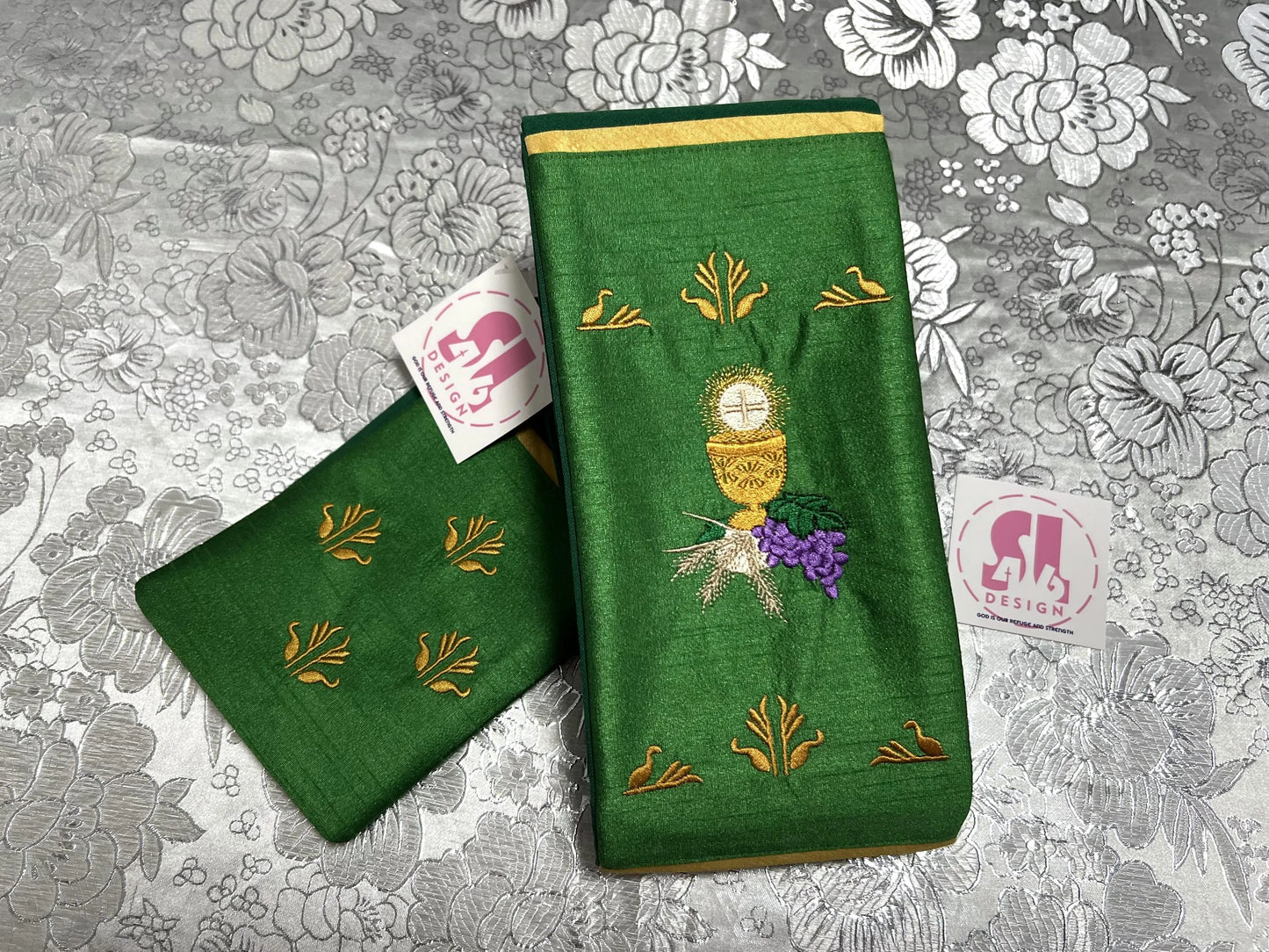 HOLY SPIRIT - CHALICE - Deacon Stole