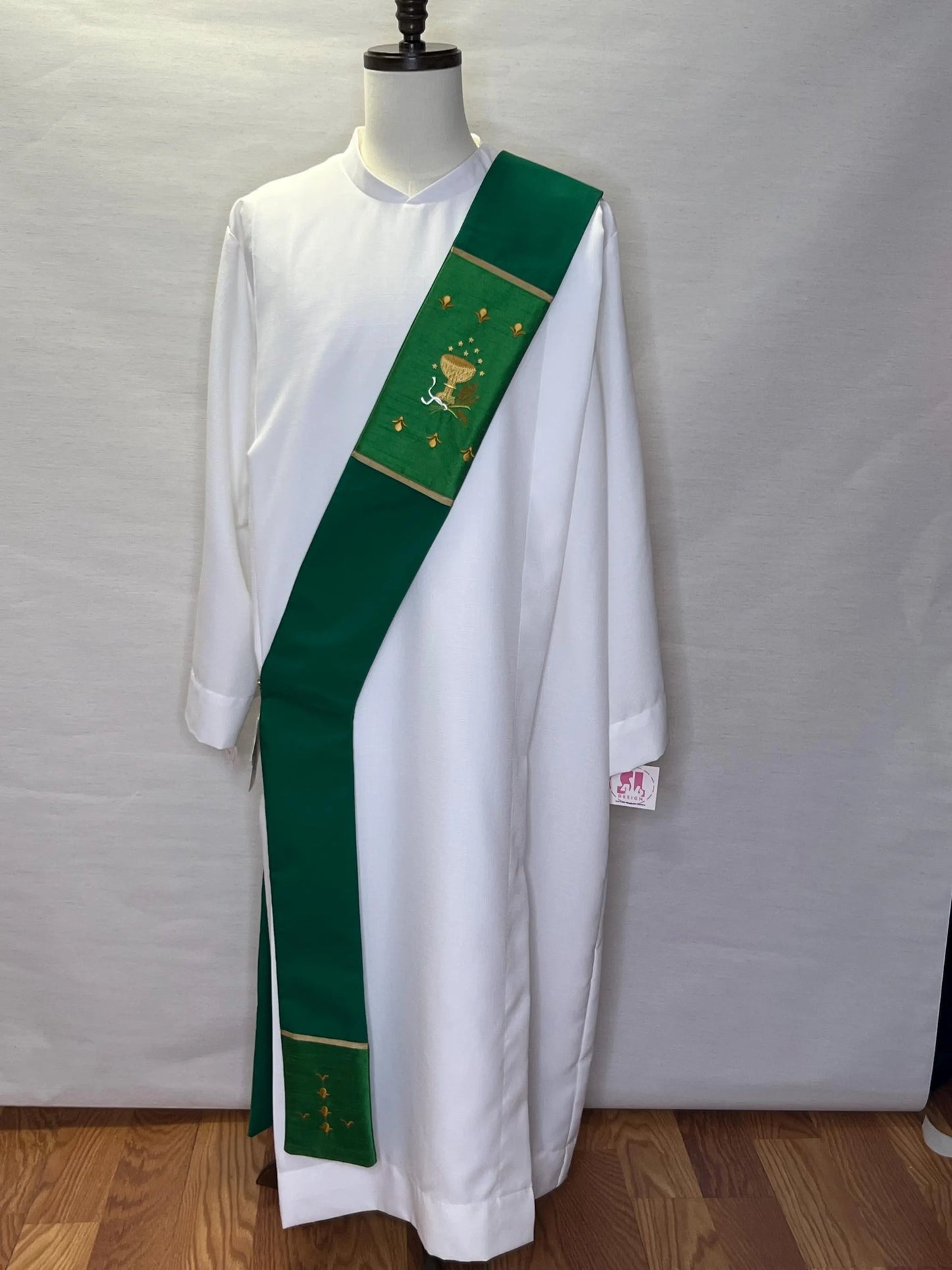 HOLY SPIRIT - CHALICE - Deacon Stole