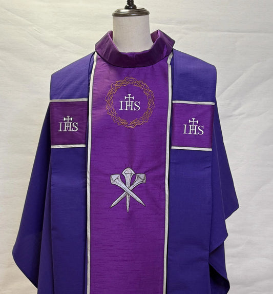 JHS medallion with crown of thorns chasuble and stole set.