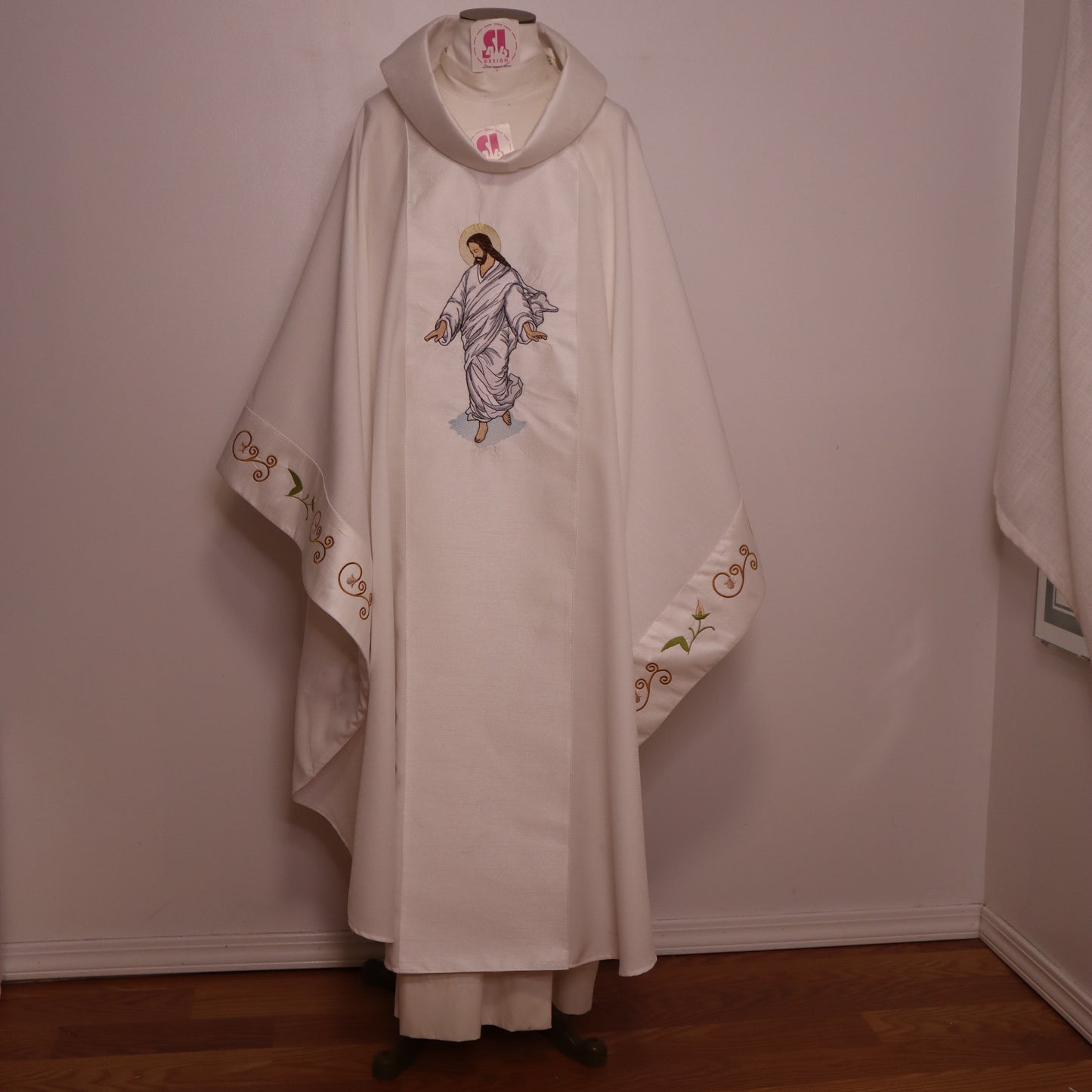 Resurrection of Our Lord - Chasuble + Stole Set.