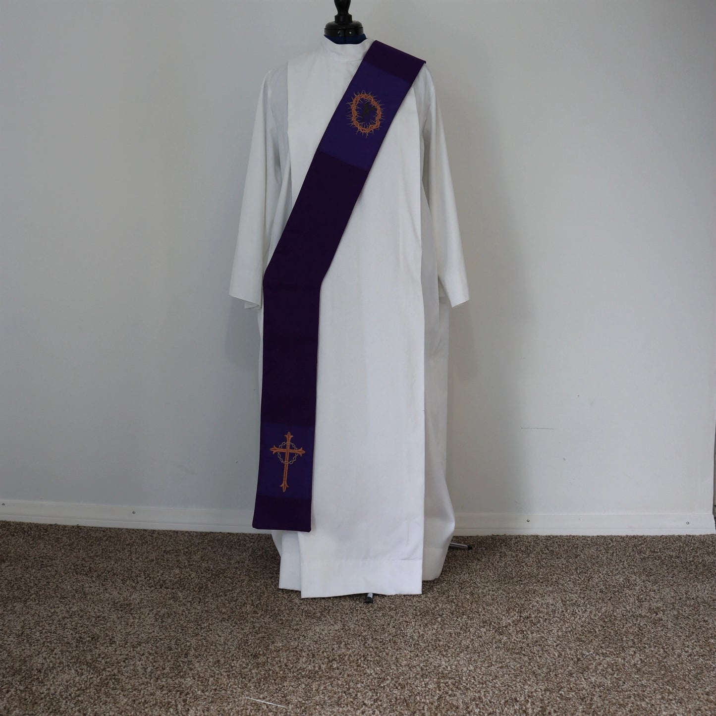 Passion of Christ Crown of Thorns  - Deacon stole