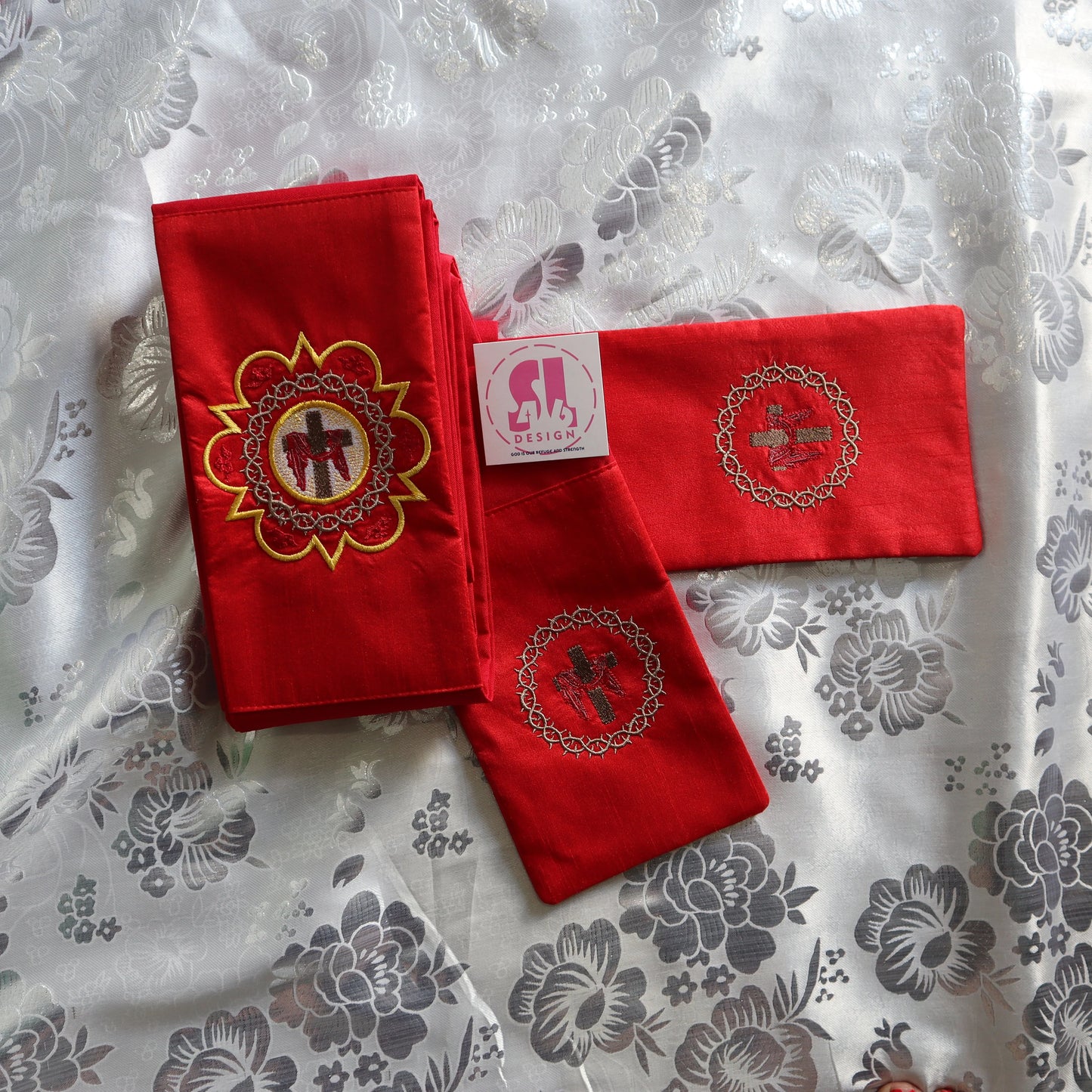 RESSURECTION CROSS MEDALLION - Deacon Stole