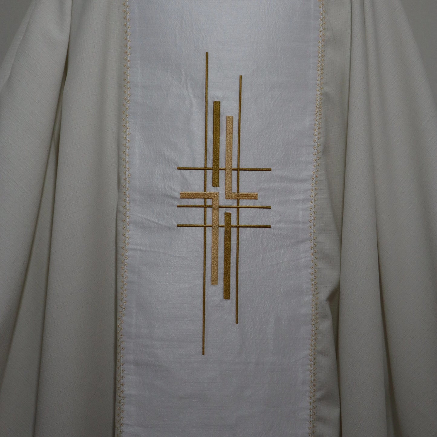 SACRAMENT - WEDDING - Chasuble + Stole Set