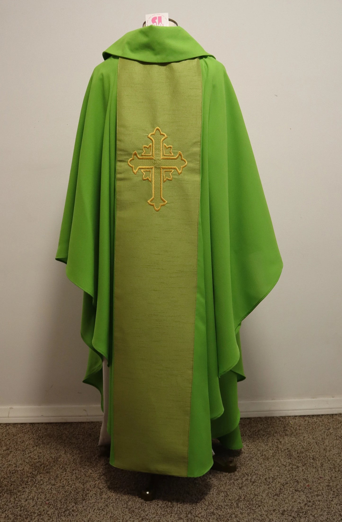 JHS Medallion - Chasuble + Stole Set.