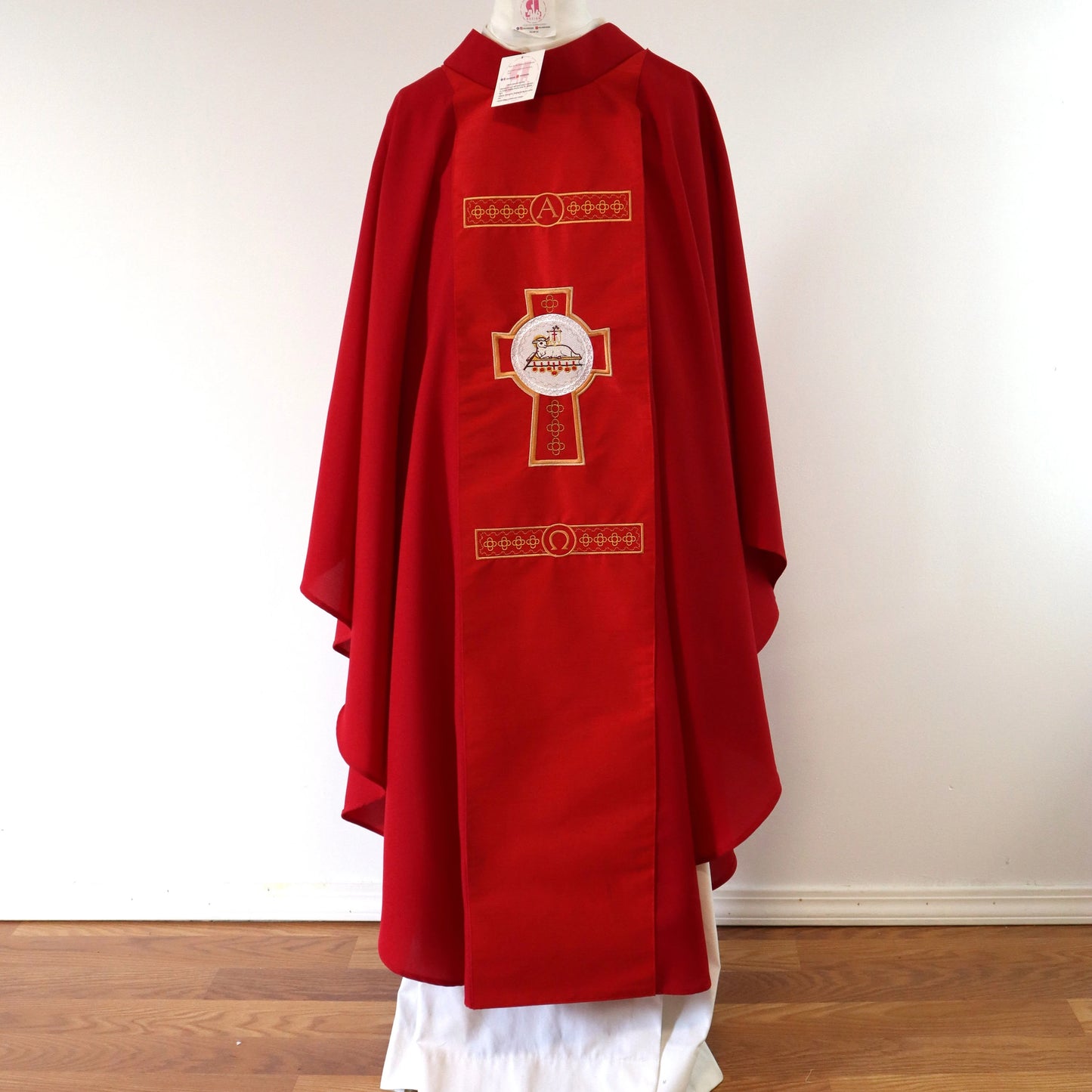 Lamb of God Cross - Chasuble and Stole Set