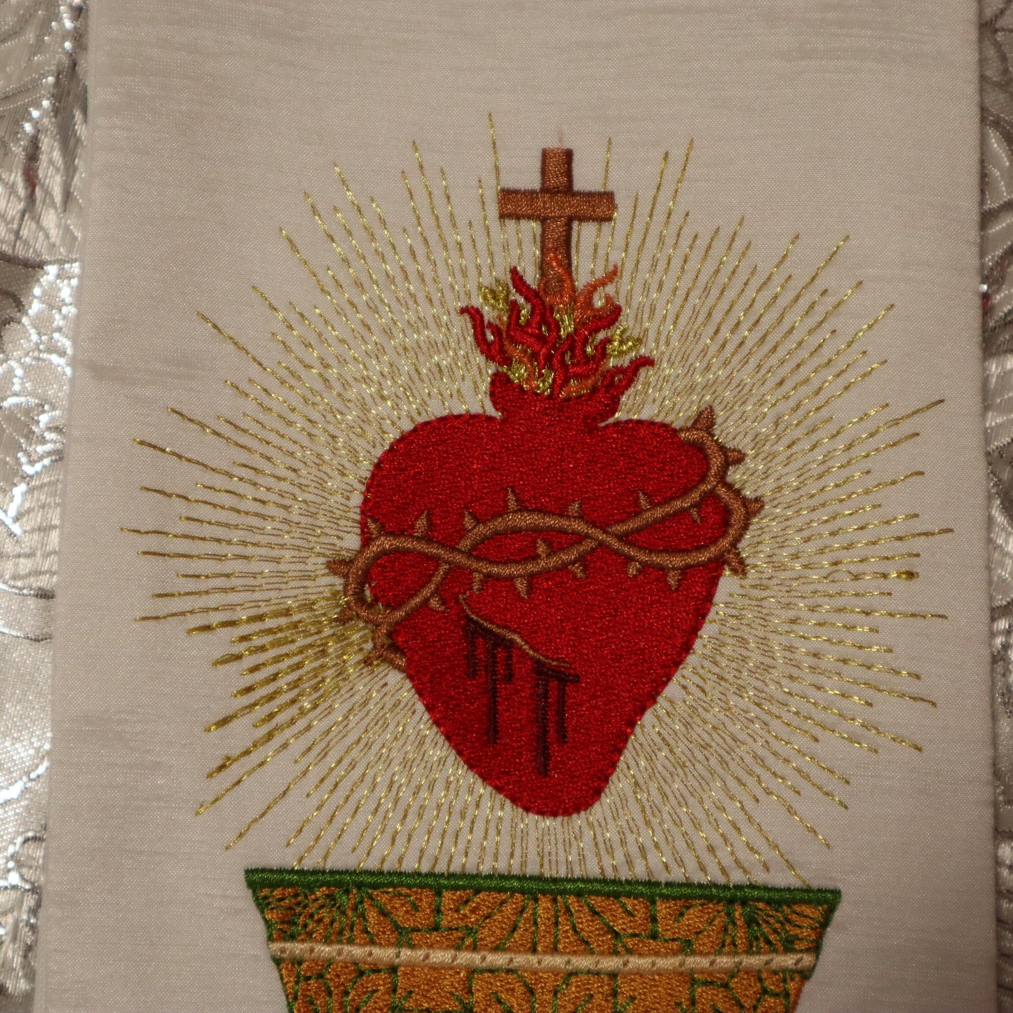 SACRED HEART CHALICE - deacon stoles