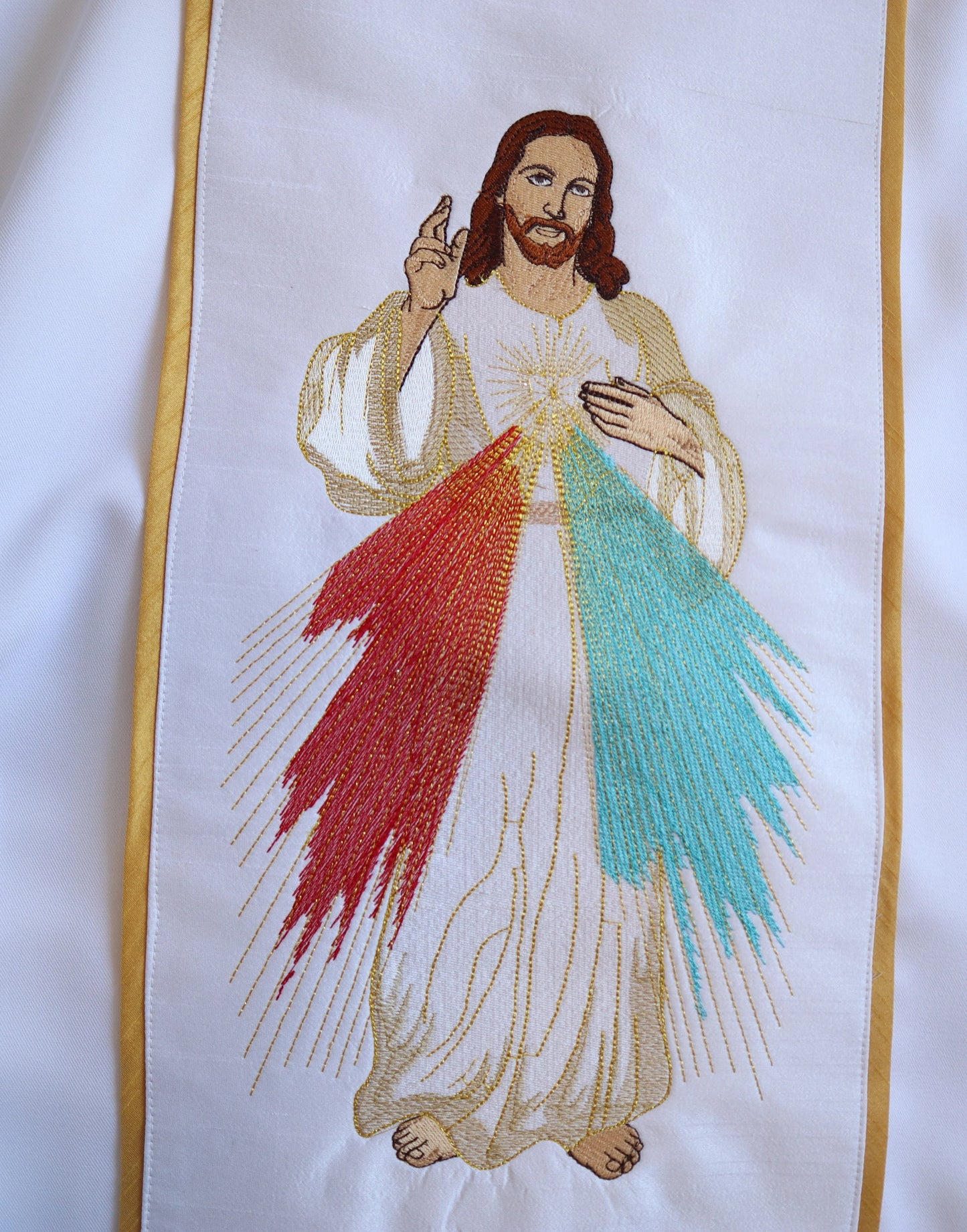 THE DIVINE MERCY - Chasuble + Stole Set