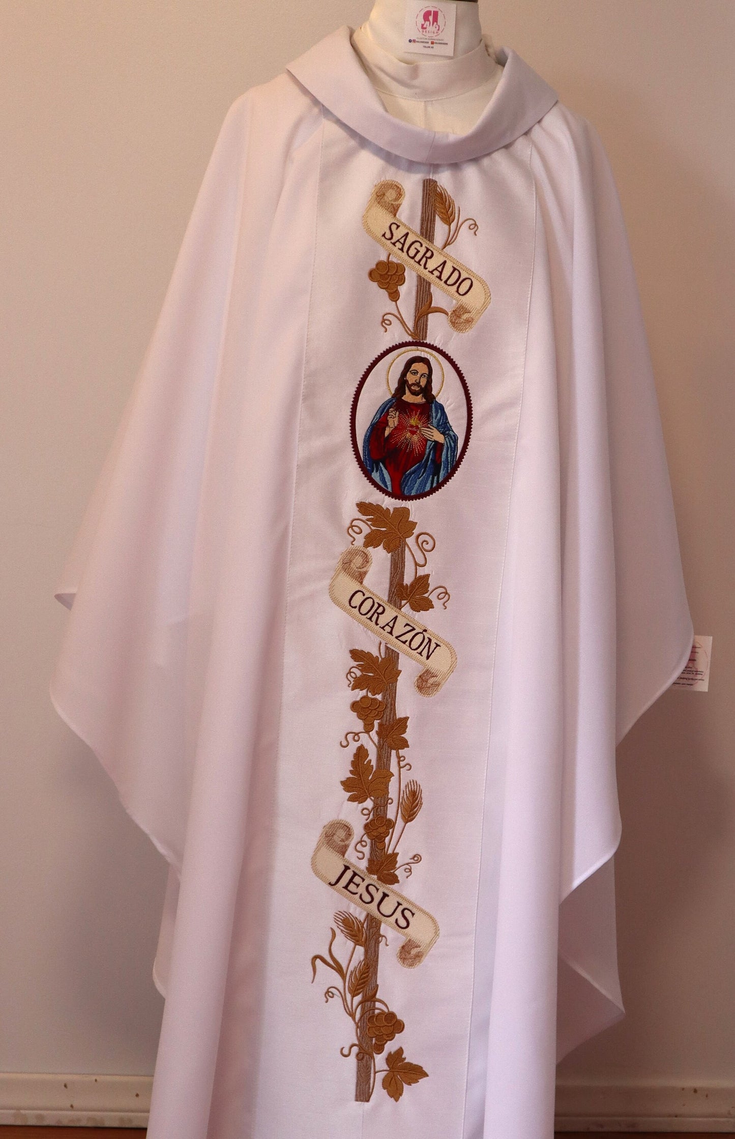 Sacred Heart of Jesus - Chasuble + Stole Set