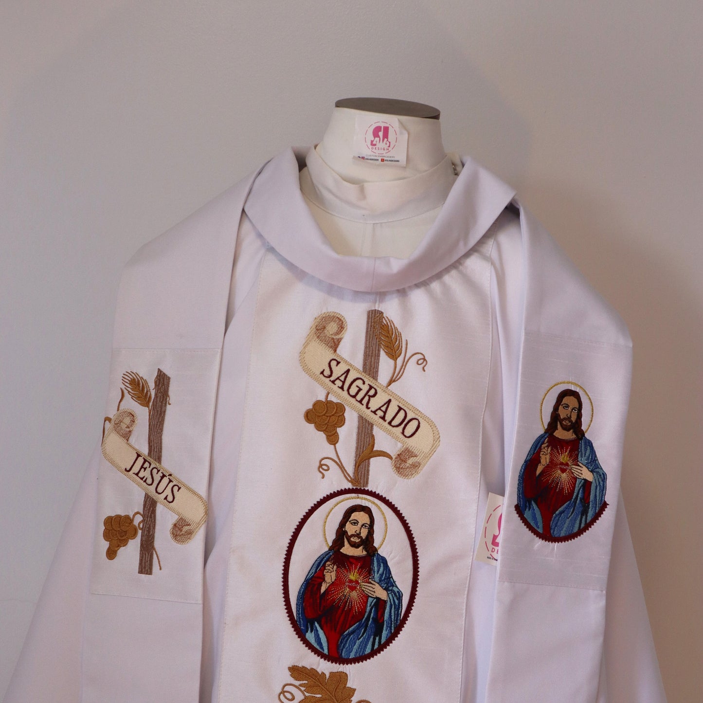 Sacred Heart of Jesus - Chasuble + Stole Set