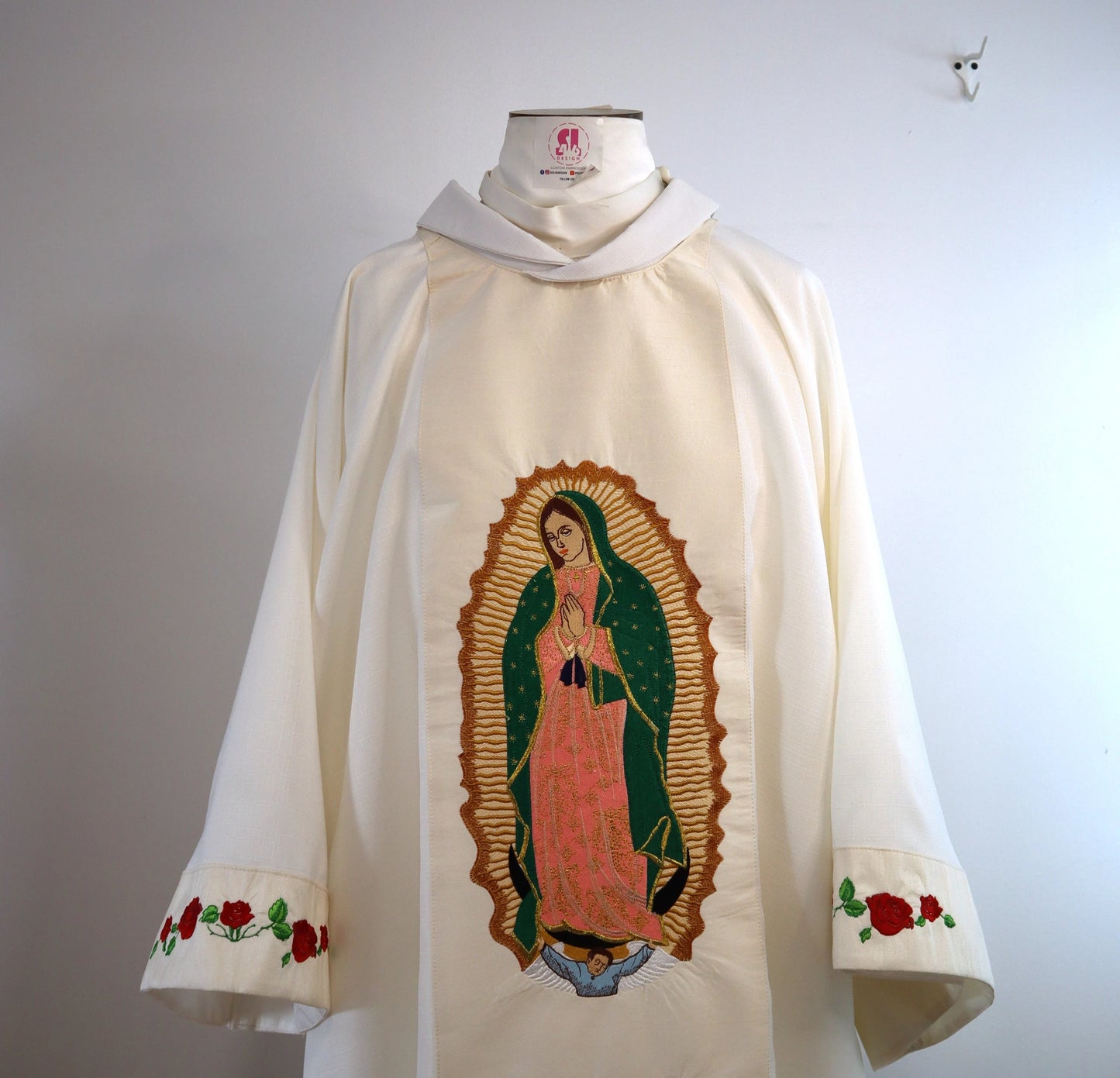 Nuestra Señora de Guadalupe - Dalmatic + Stole Set