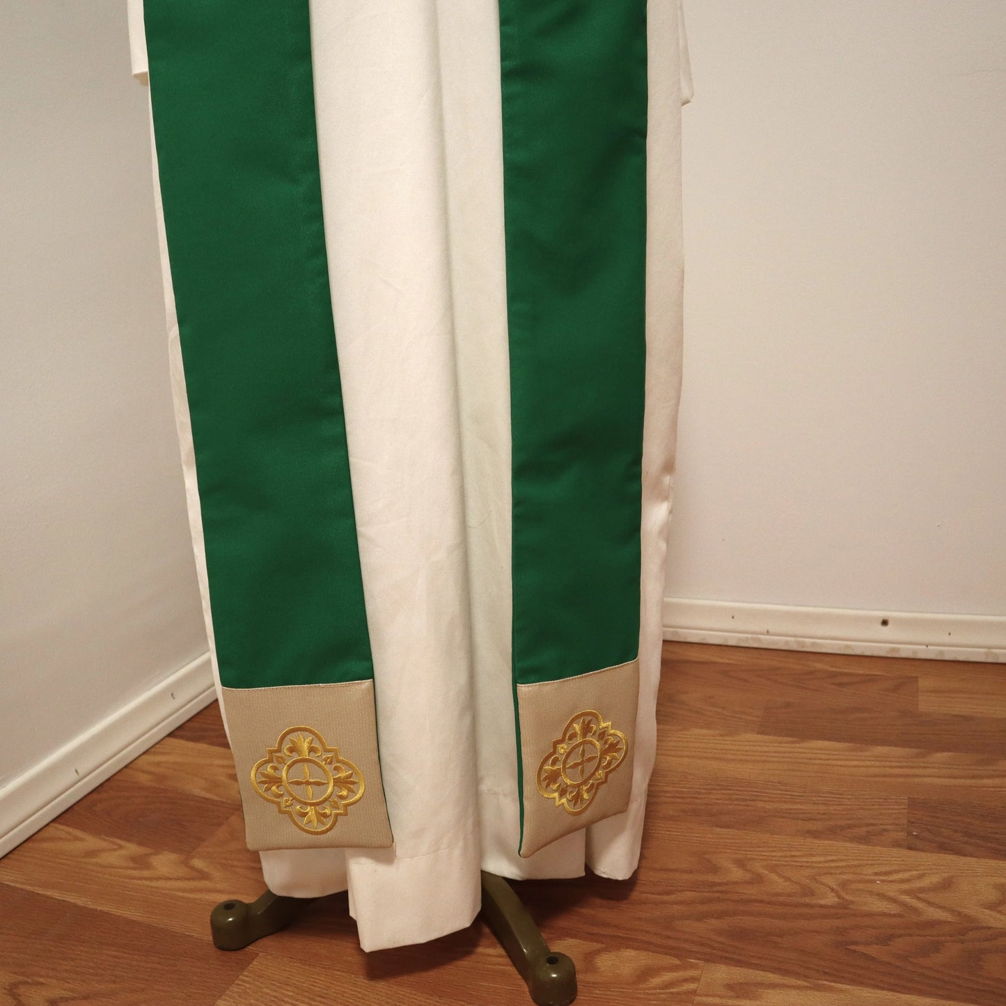PRIEST  STOLE - Ordinary Times