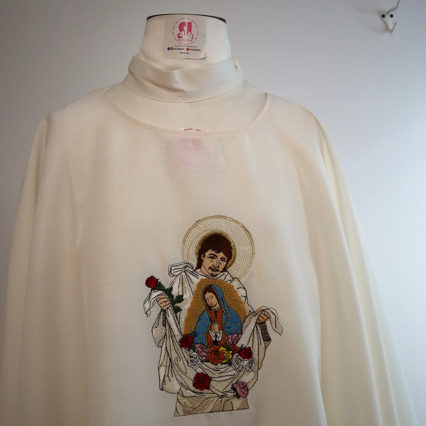 SAN JUAN DIEGO - Dalmatic + Stole Set.