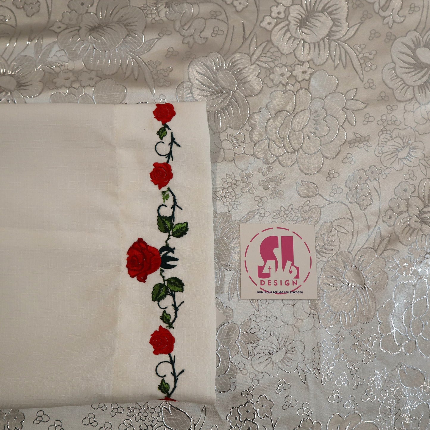 Alb & Stole - Virgin of Guadalupe Set