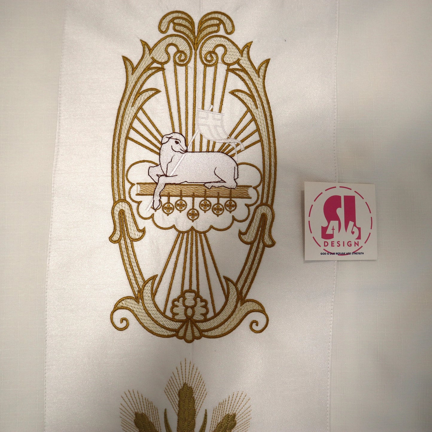 Lamb of the Lord - Chasuble + Stole Set