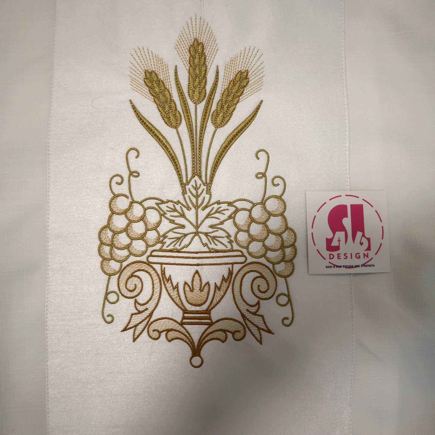 Lamb of the Lord - Chasuble + Stole Set