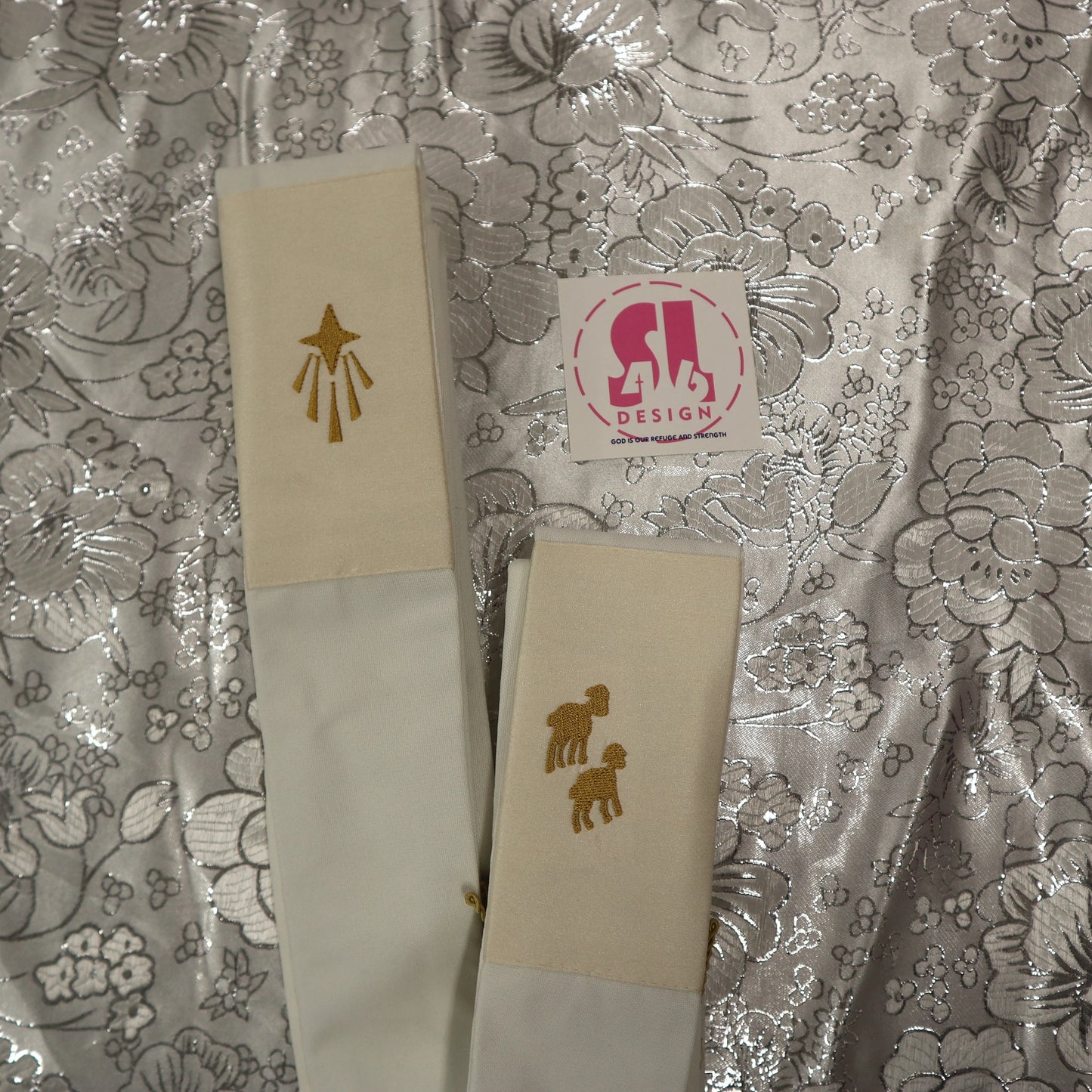 NATIVITY - CHRISTMAS - Dalmatic and Travel Stole
