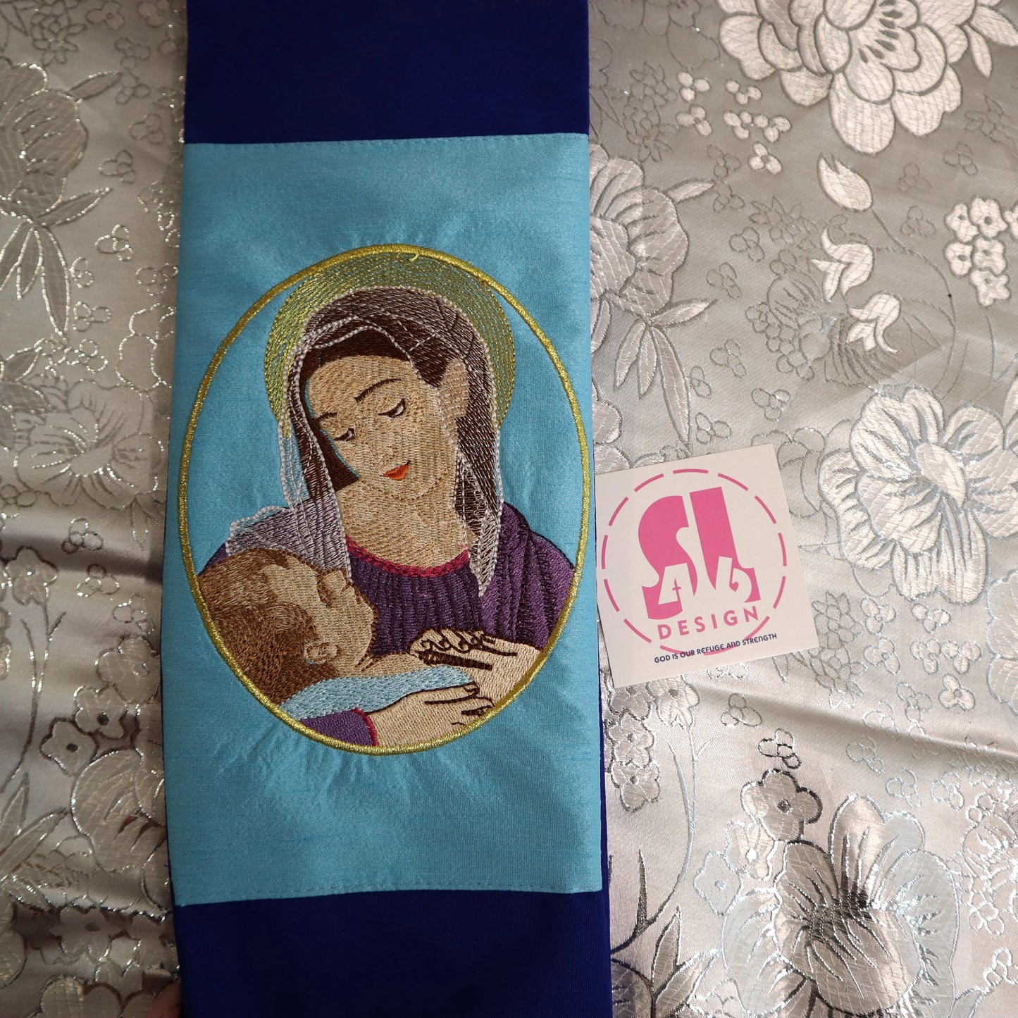 Mother Mary holding Baby Jesus - Deacon Stole