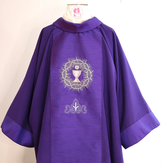 Chalice  with Crown of Thorns - Dalmatic and Stole Set.