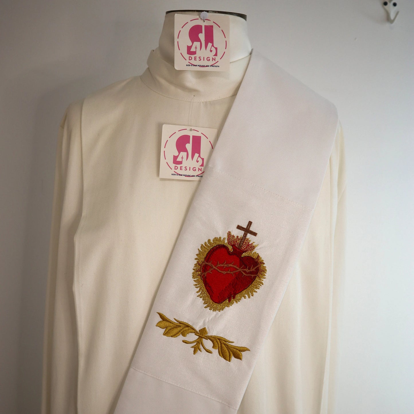 Sacred Heart with crown of thorns - deacon stole
