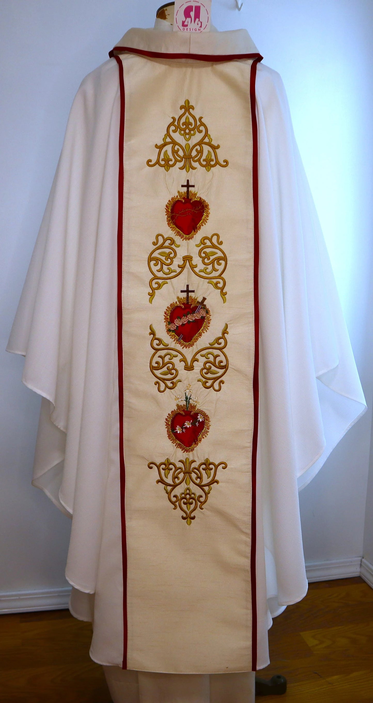 Sacred Heart of Jesus, Mary & Joseph - Chasuble + Stole Set