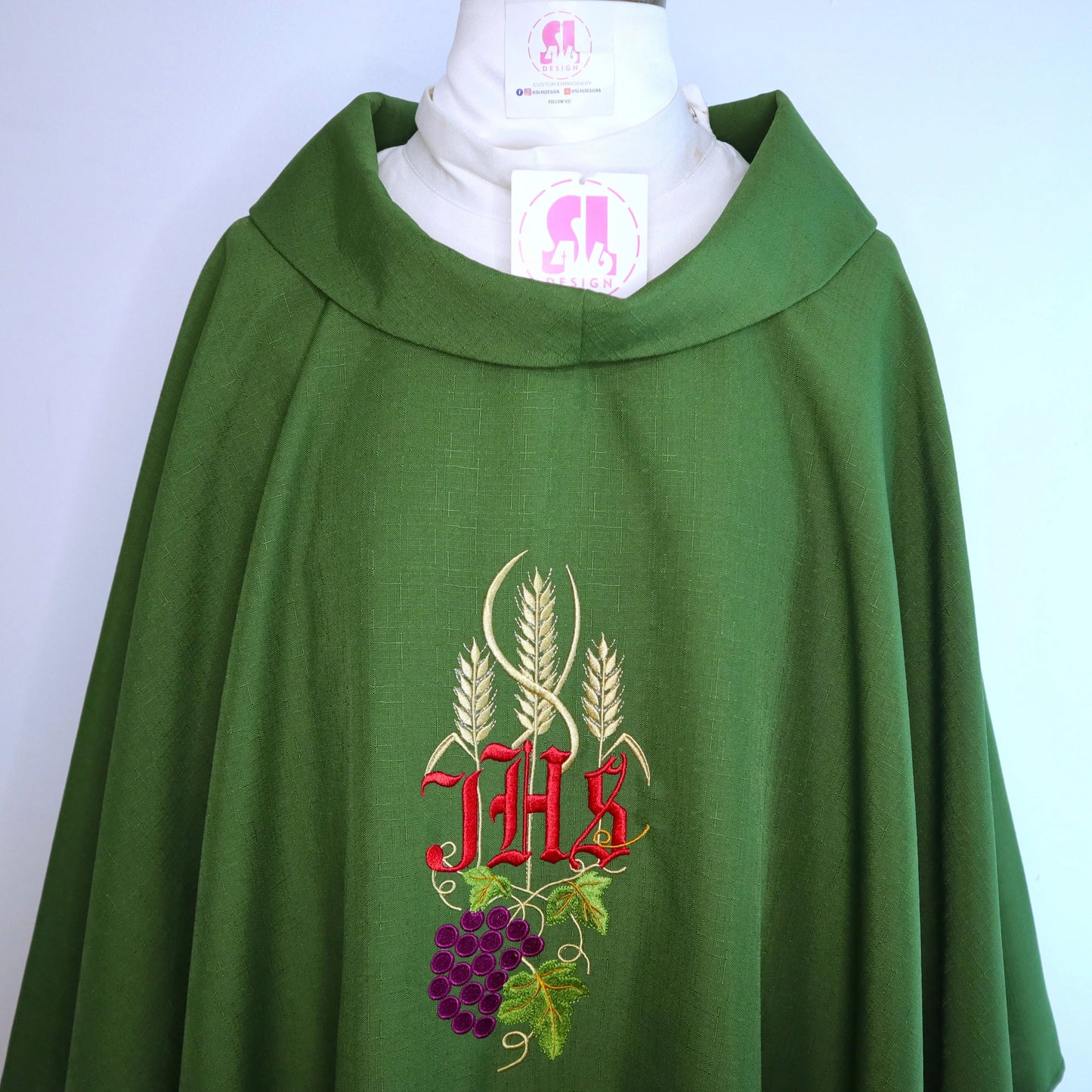 JHS with grape vines and wheat - Chasuble and stole set