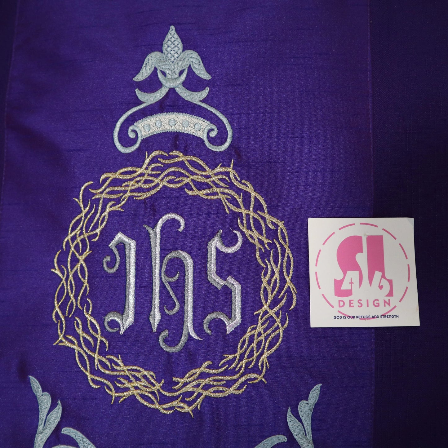 JHS medallion with crown of thorns chasuble and stole set.