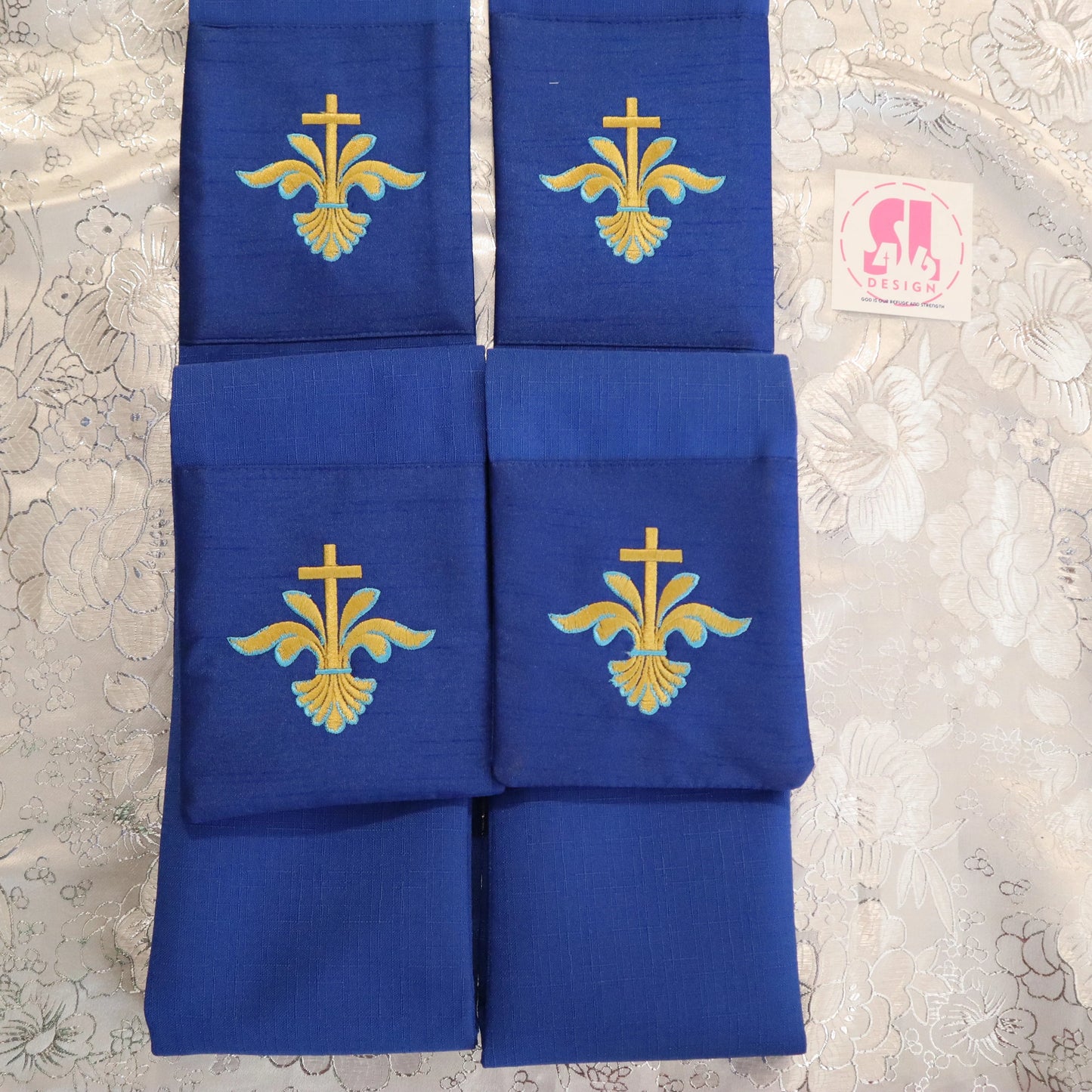 MARIAN  MEDALLION - Chasuble + Stole Set