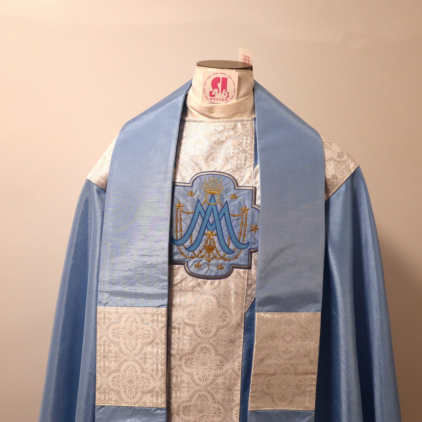 MARIAN MEDALLION - Chasuble + Stole Set