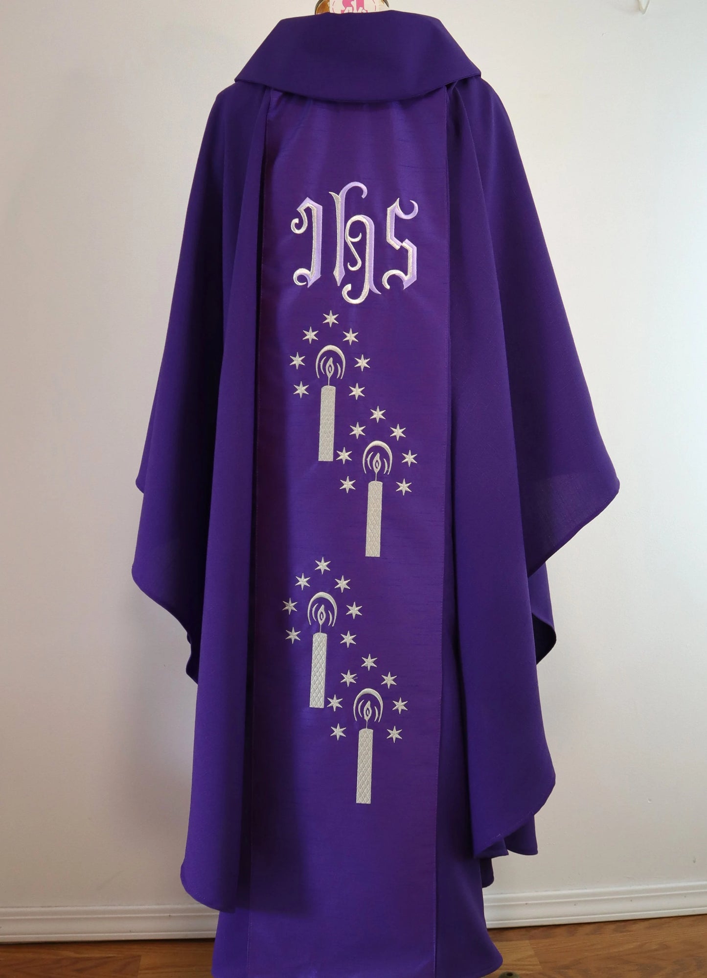 JHS with Advent candles - Chasuble and stole set