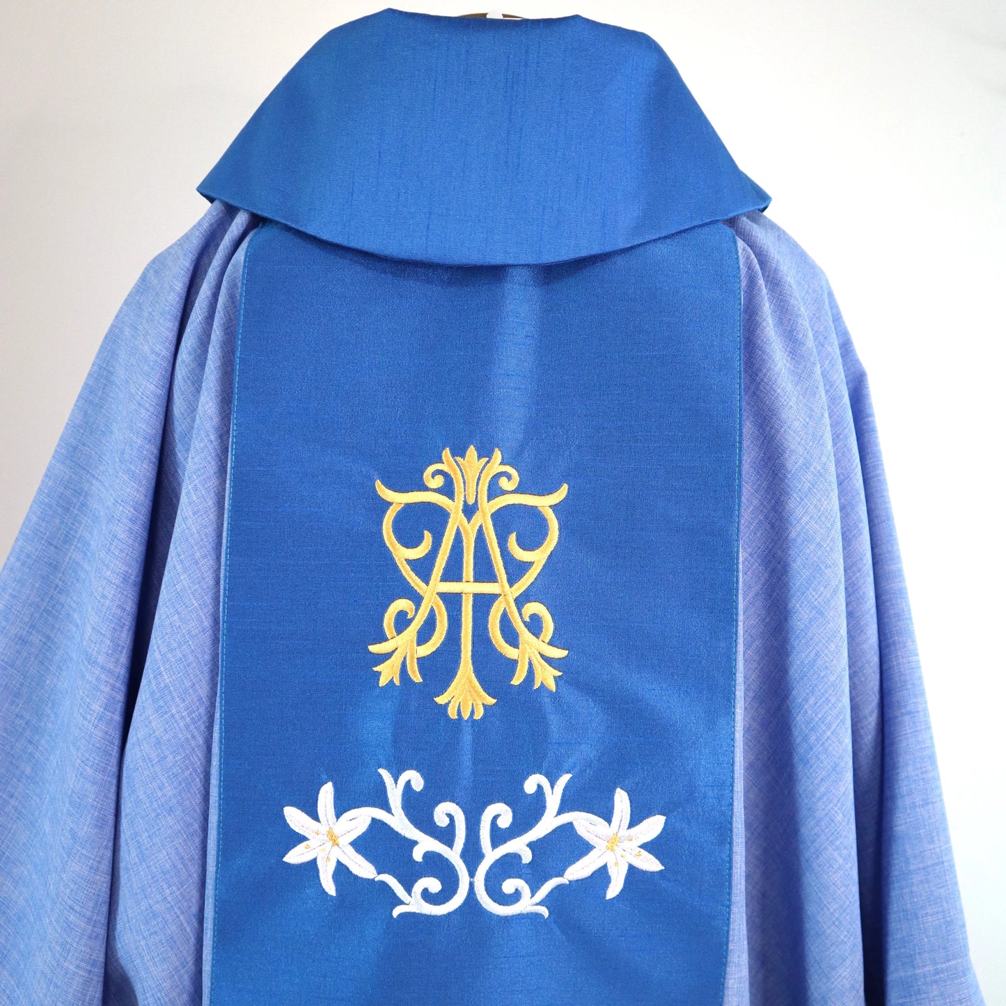 Our Lady of Fatima- Dalmatic + Travel Stole set