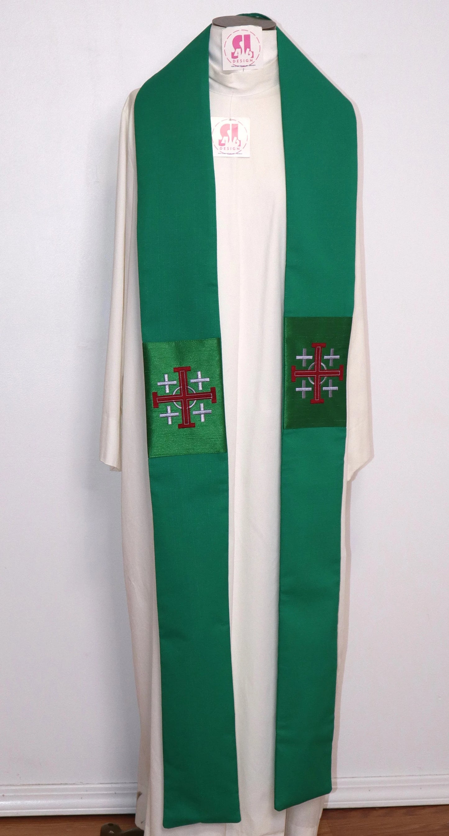 JERUSALEM CROSS - Chasuble + Stole Set