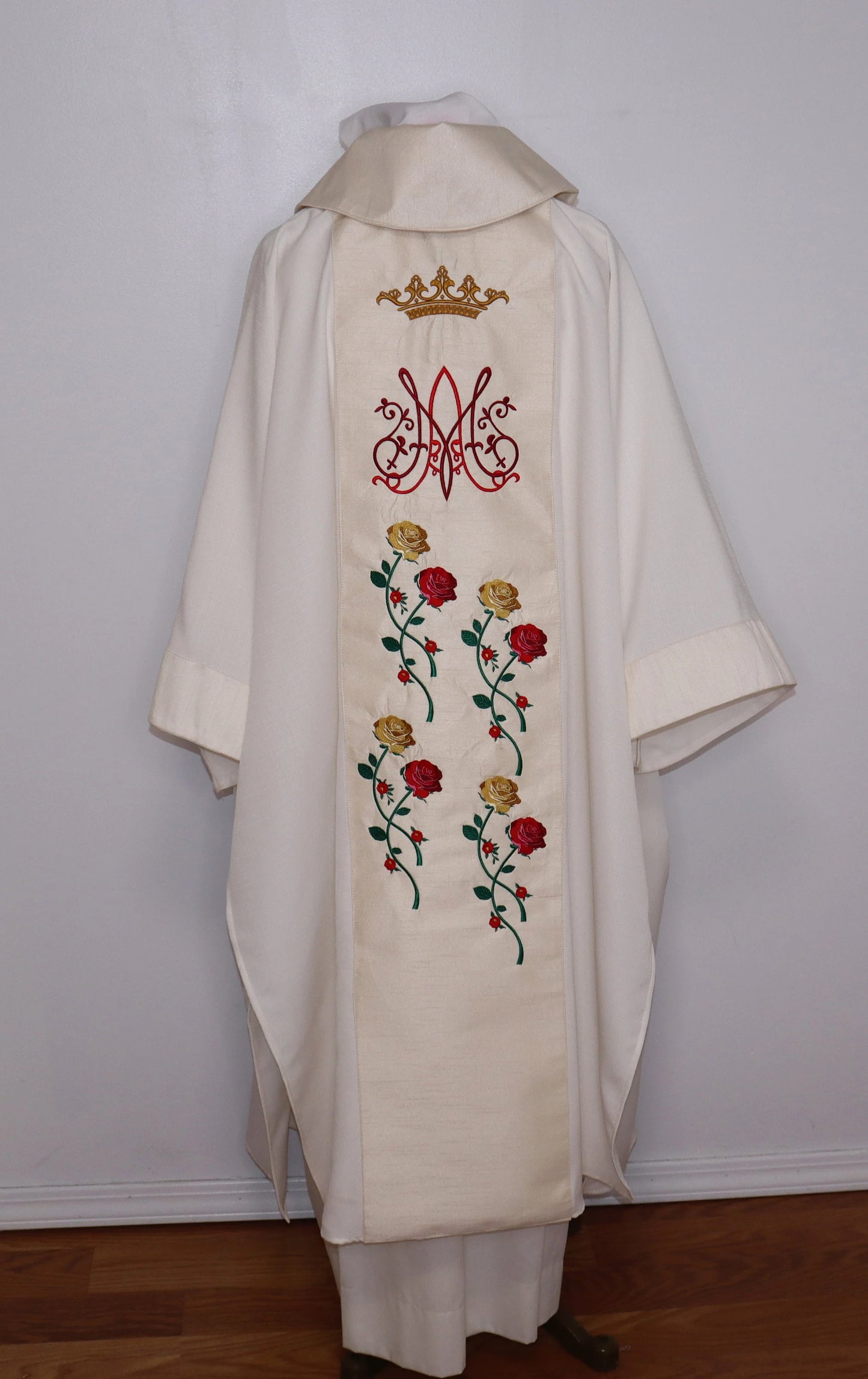 Our Lady of Guadalupe - Dalmatic + Travel Stole Set.