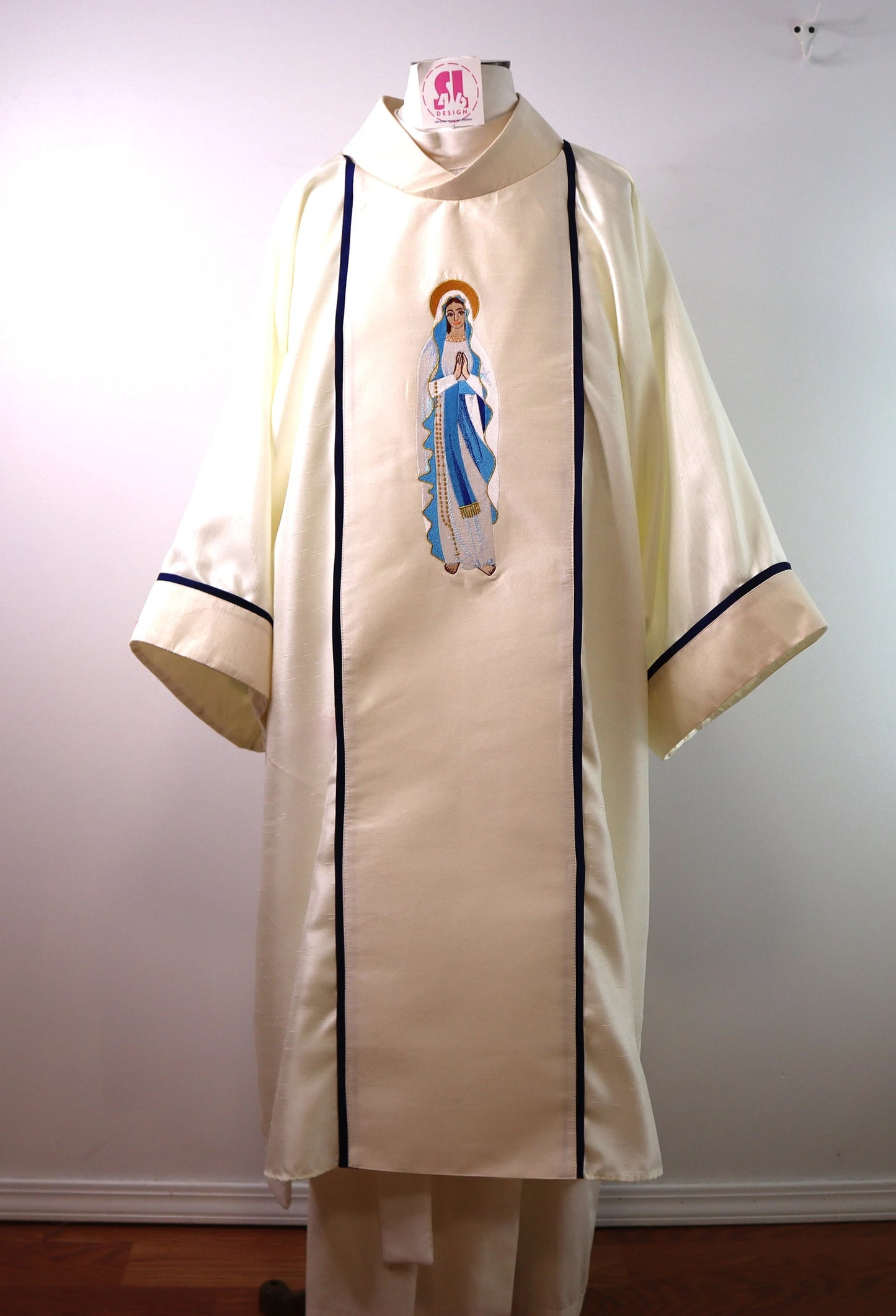 Our Lady of Lourdes - Dalmatic + Stole Set