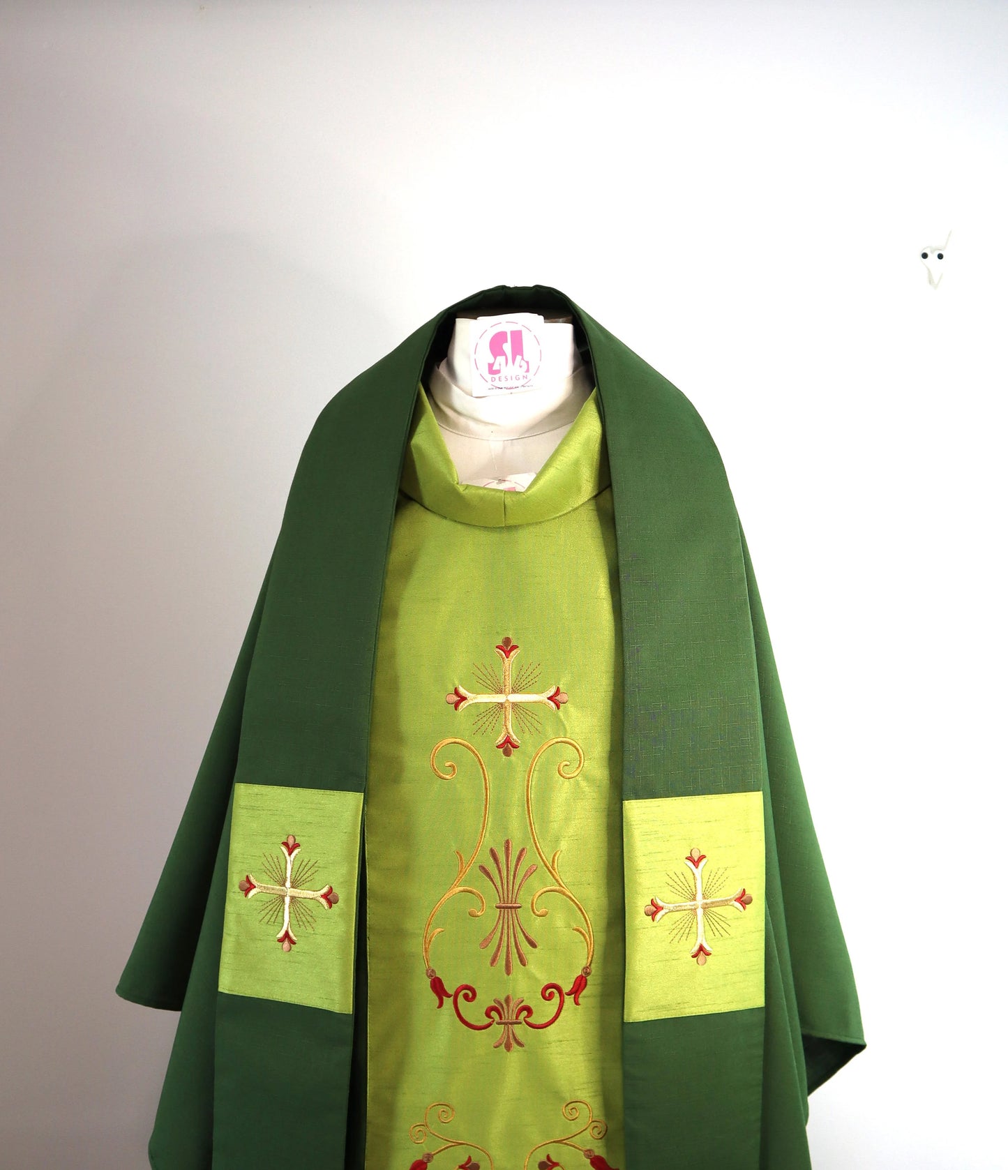 Floral Cross - Chasuble and stole set