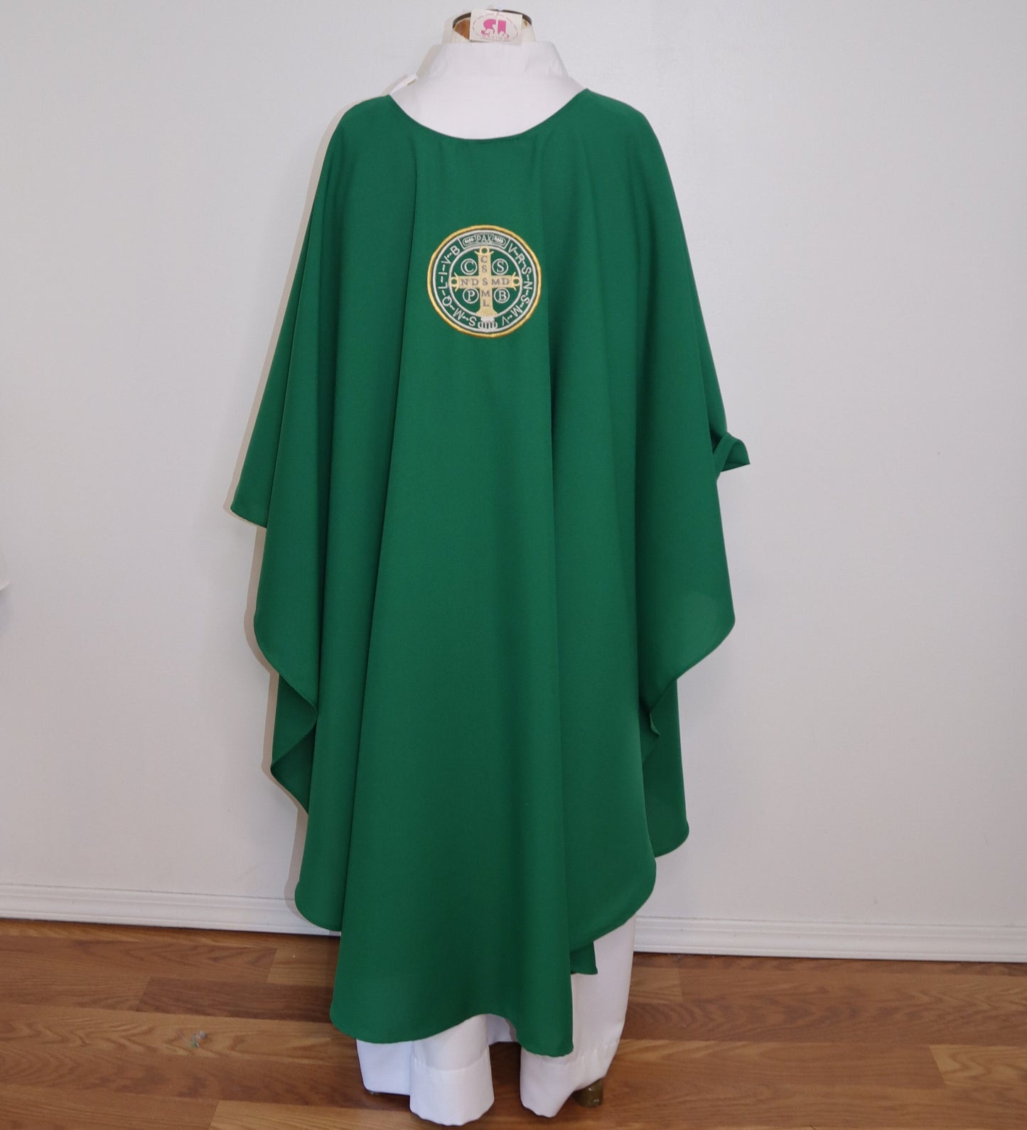 SAINT BENEDICT CRUCIFIX - chasuble and stole set