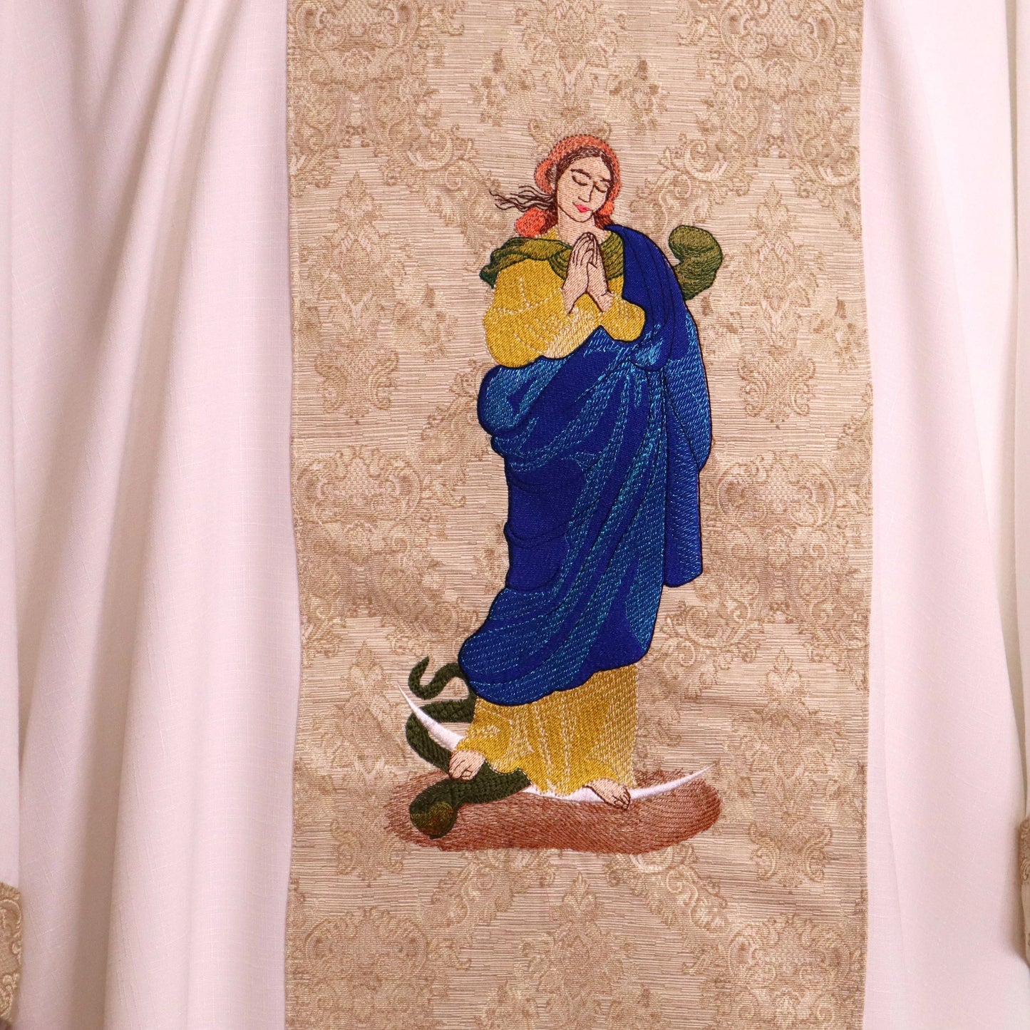 IMMACULATE CONCEPTION - Dalmatic & Stole Set