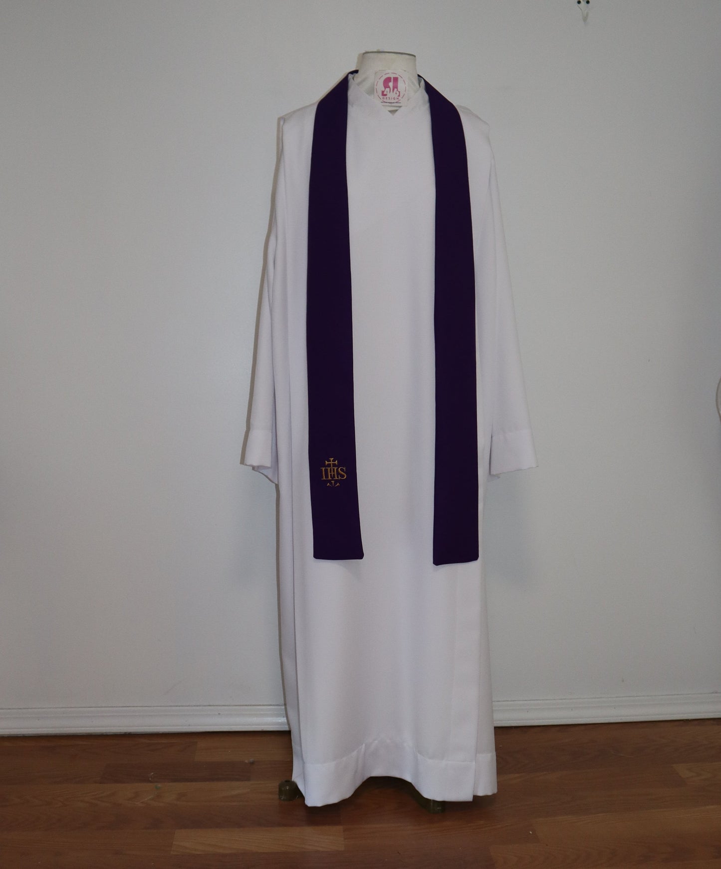 JHS - IHS - CROSS - Chasuble