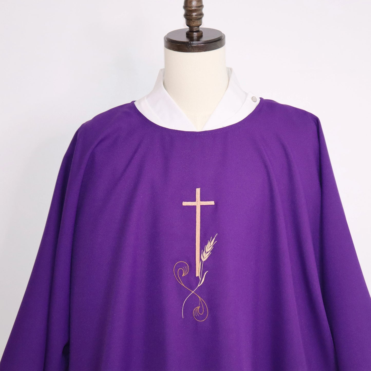 WHEAT  CROSS - Dalmatic