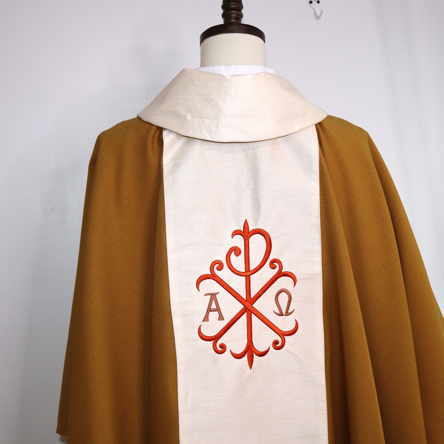 St. Luke the Evangelist - Chasuble + Stole Set.