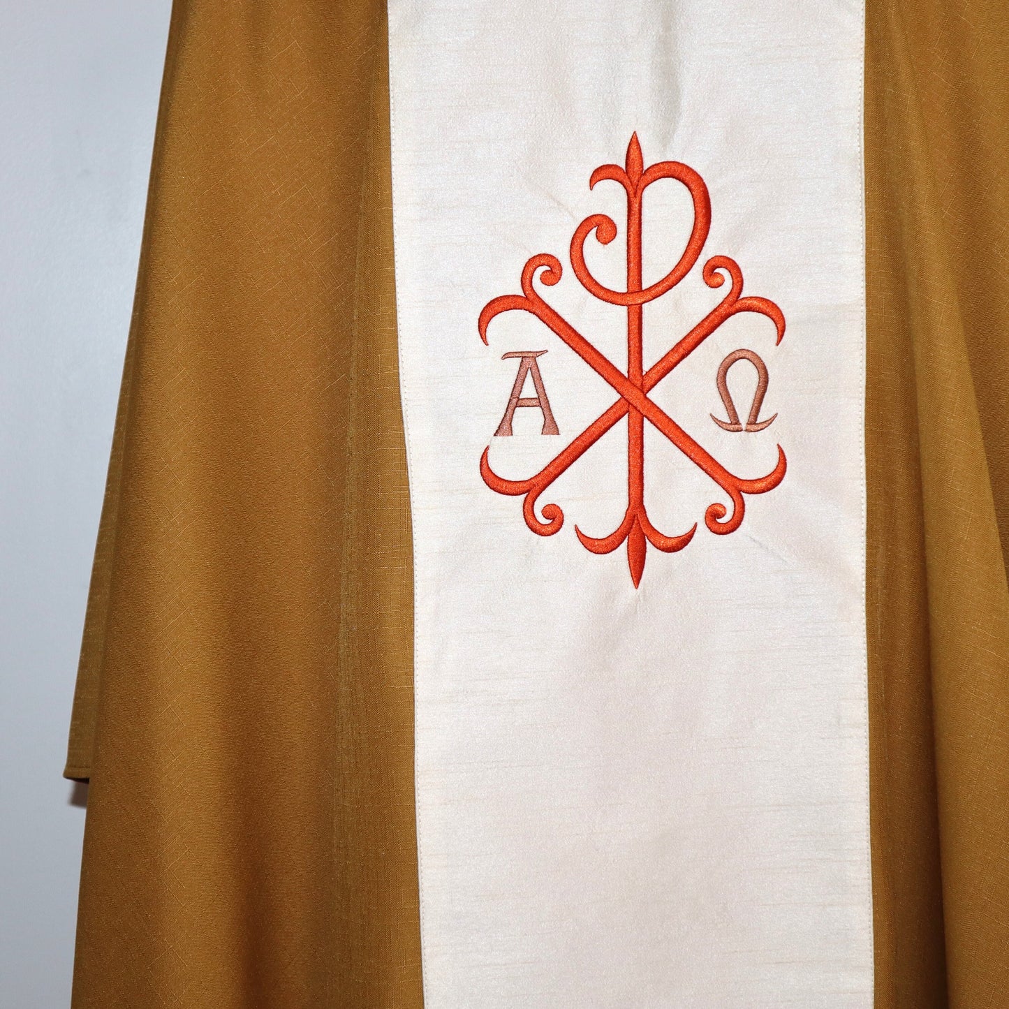 St. Luke the Evangelist - Chasuble + Stole Set.