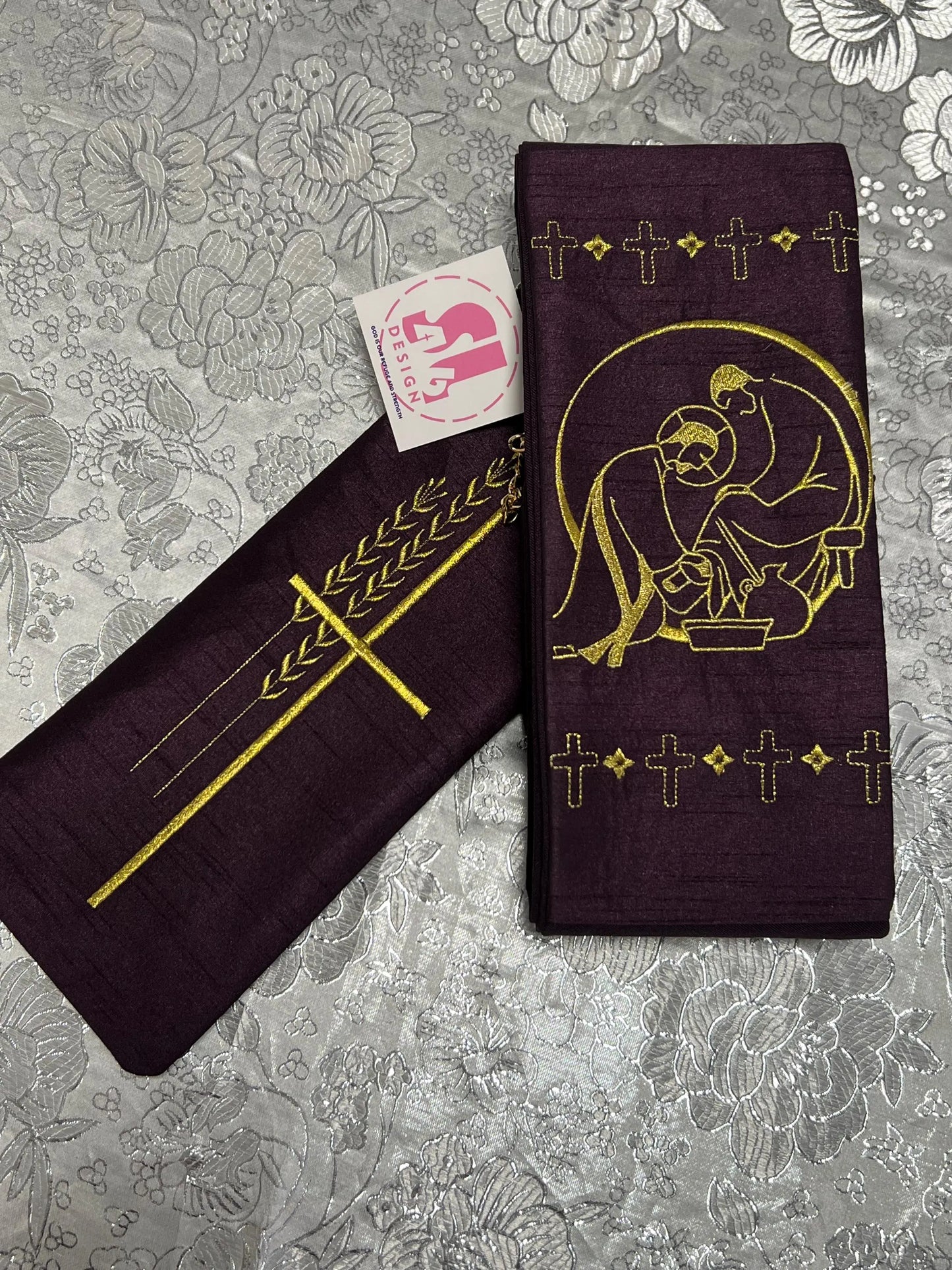 MAUNDY: FEET WASHING - Deacon Stole