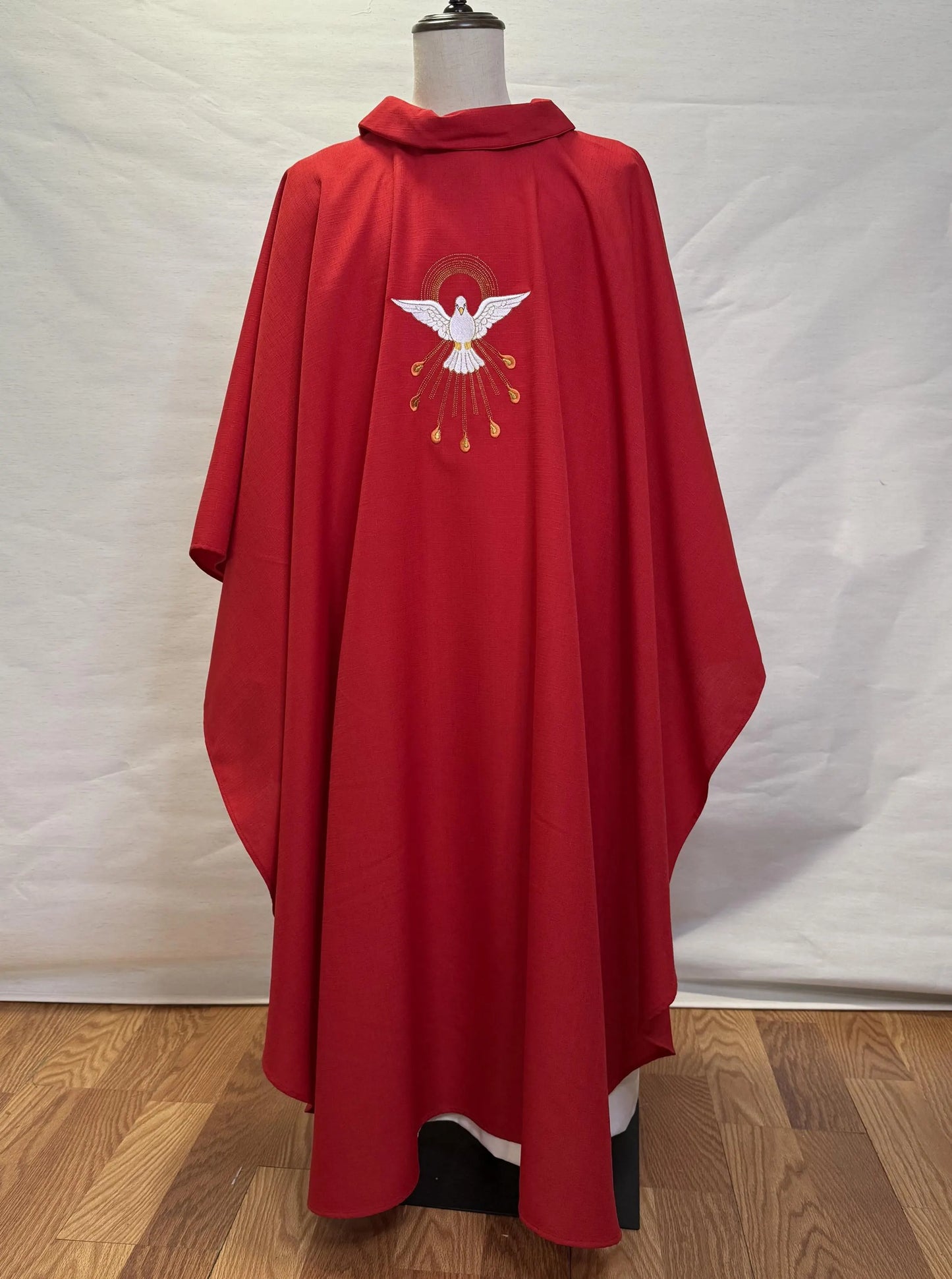 PENTECOST - HOLY SPIRIT - Chasuble + Stole Set.