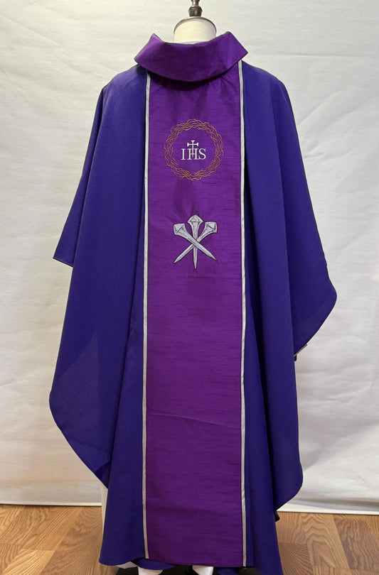 JHS medallion with crown of thorns chasuble and stole set.