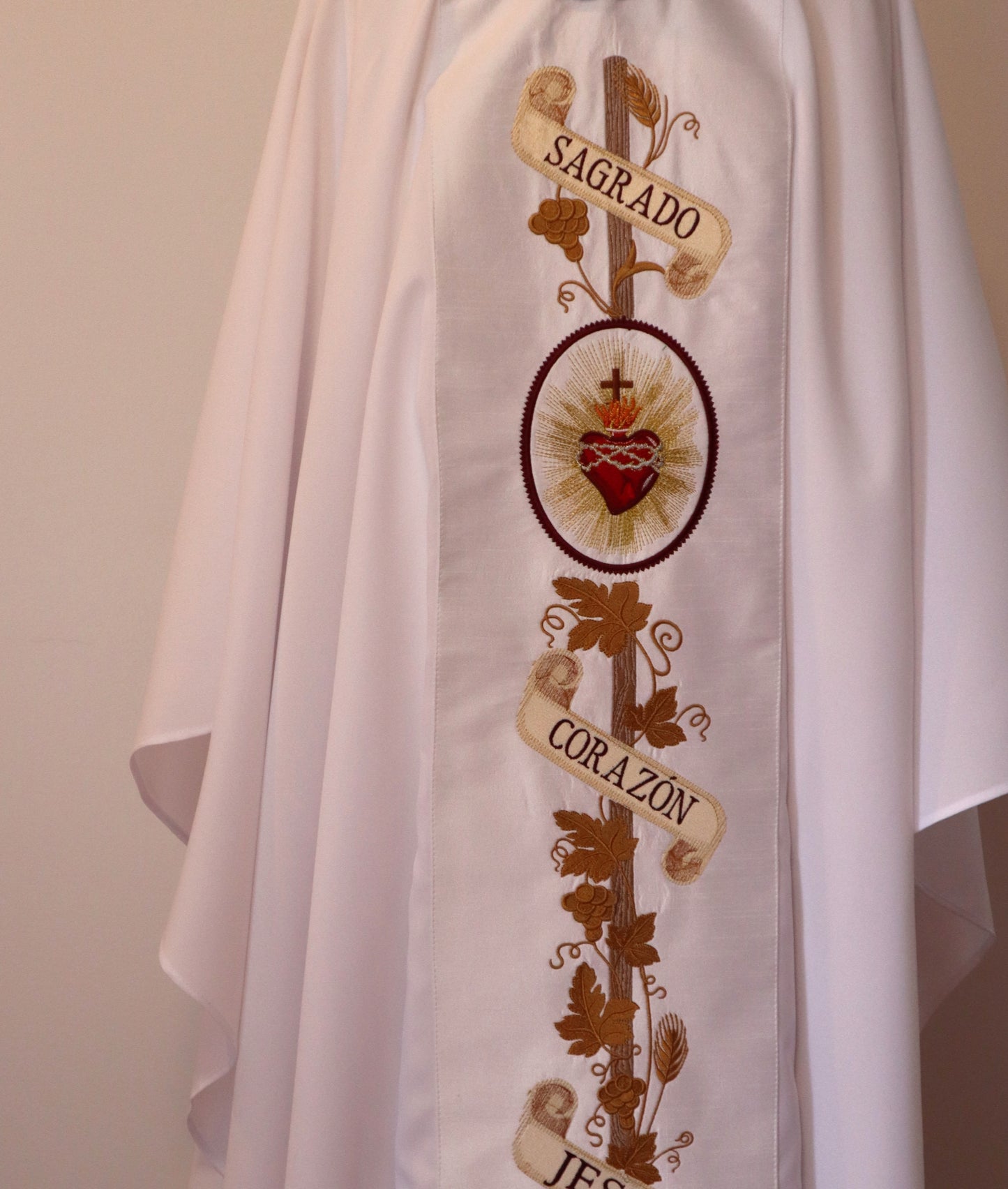 SACRED HEART - PRIEST CHASUBLE